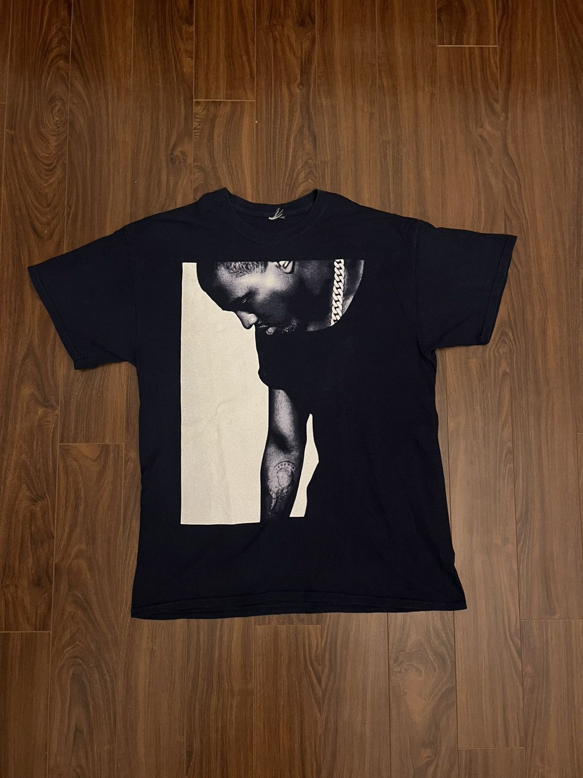 Kanye West 2013 Yeezus Tour Kanye West Portrait Tee In Navy Hoodie, Sweatshirt | PodTeesHub.com