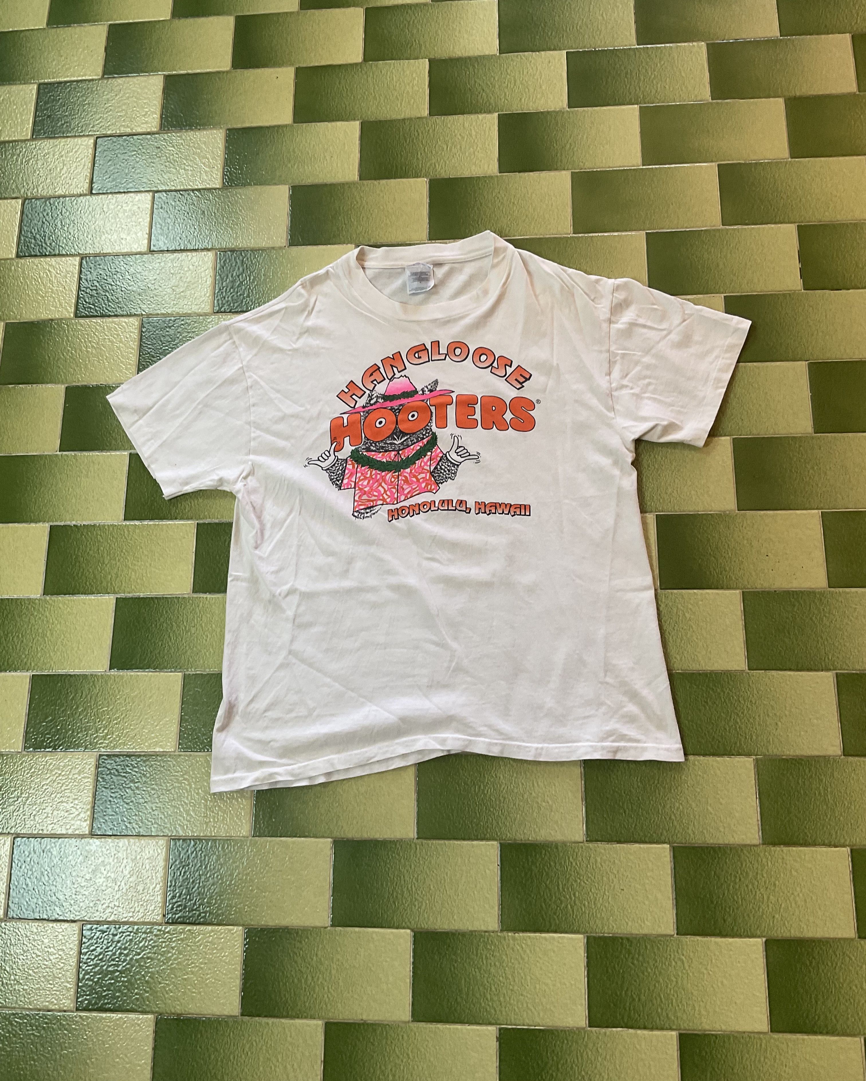 Nascar Vintage 90s Hooters Hang Loose Hawaii T Shirt 2 Sided Print Hoodie, Sweatshirt | PodTeesHub.com