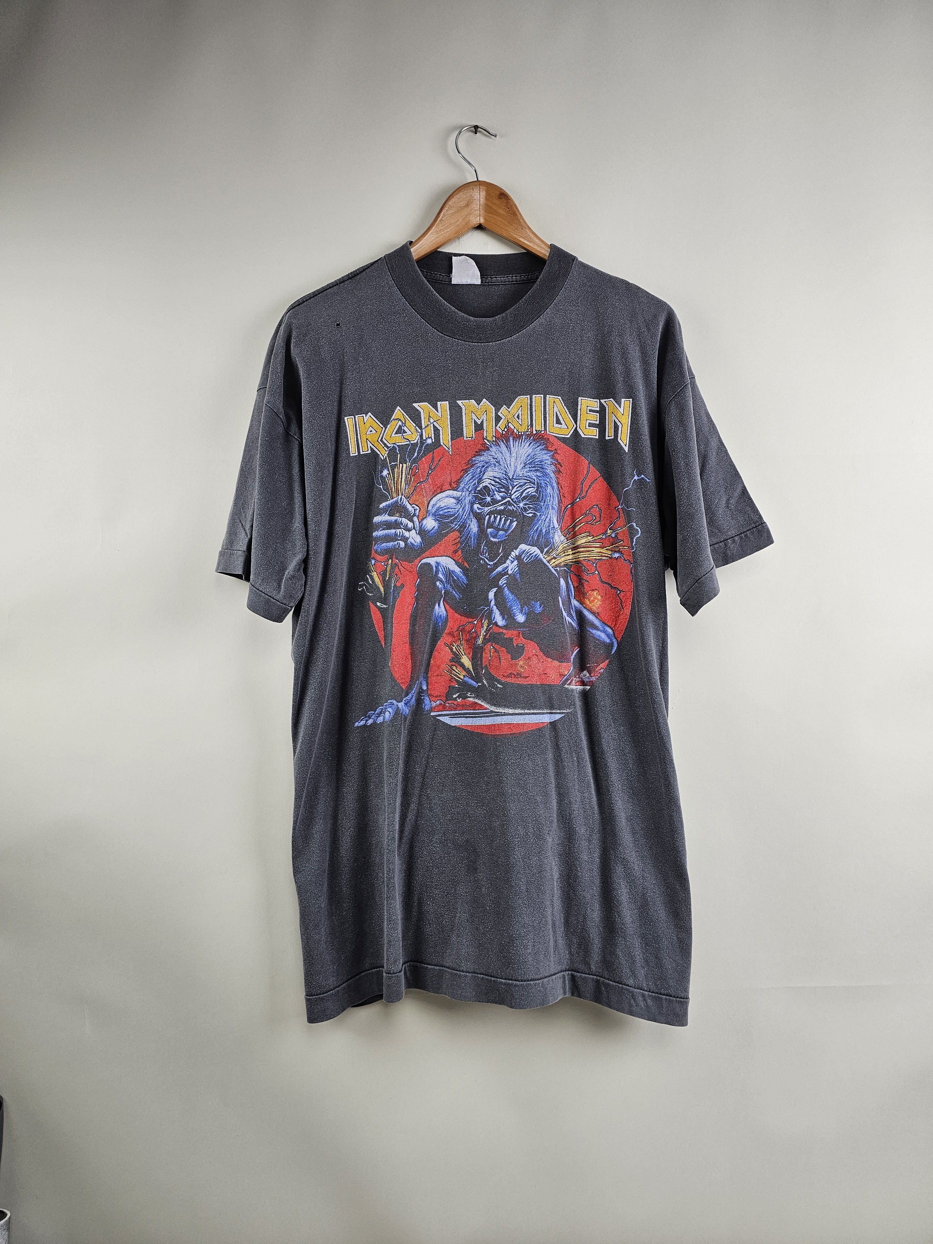 Iron Maiden X Vintage 1993 Iron Maiden A Real Live One 90 S Xl 24 31 T-Shirts, Hoodie, Sweatshirt | PodTeesHub.com
