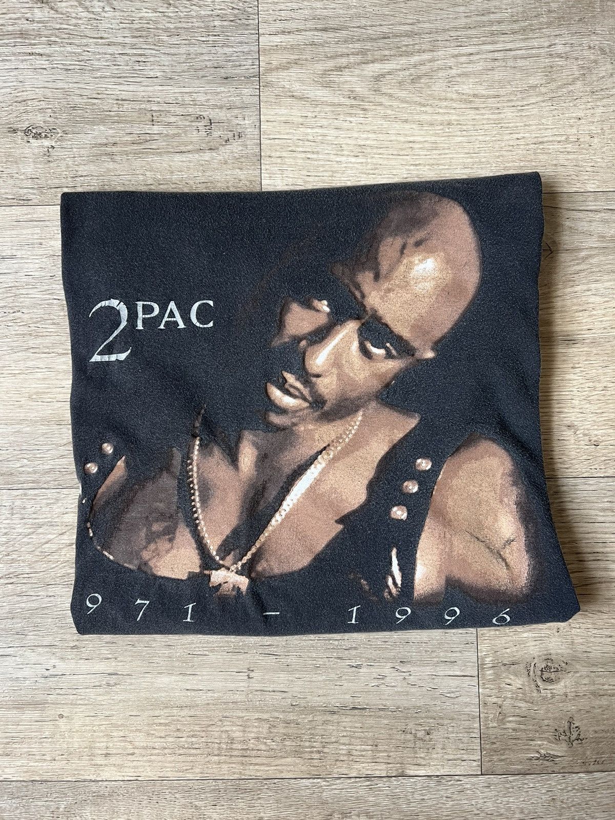 Vintage Tupac Justin Bieber Shirt Hoodie, Sweatshirt | PodTeesHub.com