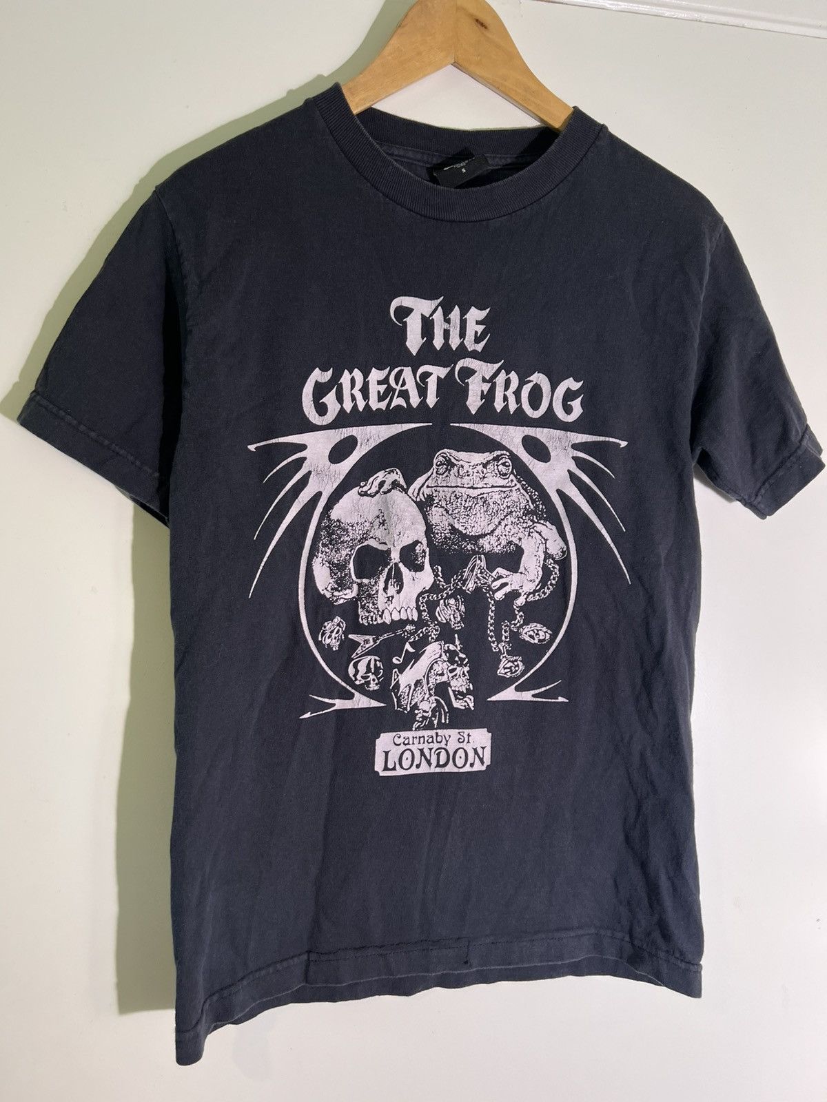 Vintage 90 S 2000 S Y2k Vtg Vintage Great Frog London Retro T-Shirts, Hoodie, Sweatshirt