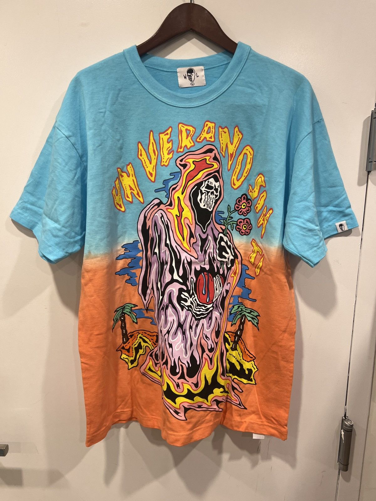 Lotas Warren Lotas Bad Bunny Un Verano Sin Ti Ombre T Shirt Hoodie, Sweatshirt | PodTeesHub.com