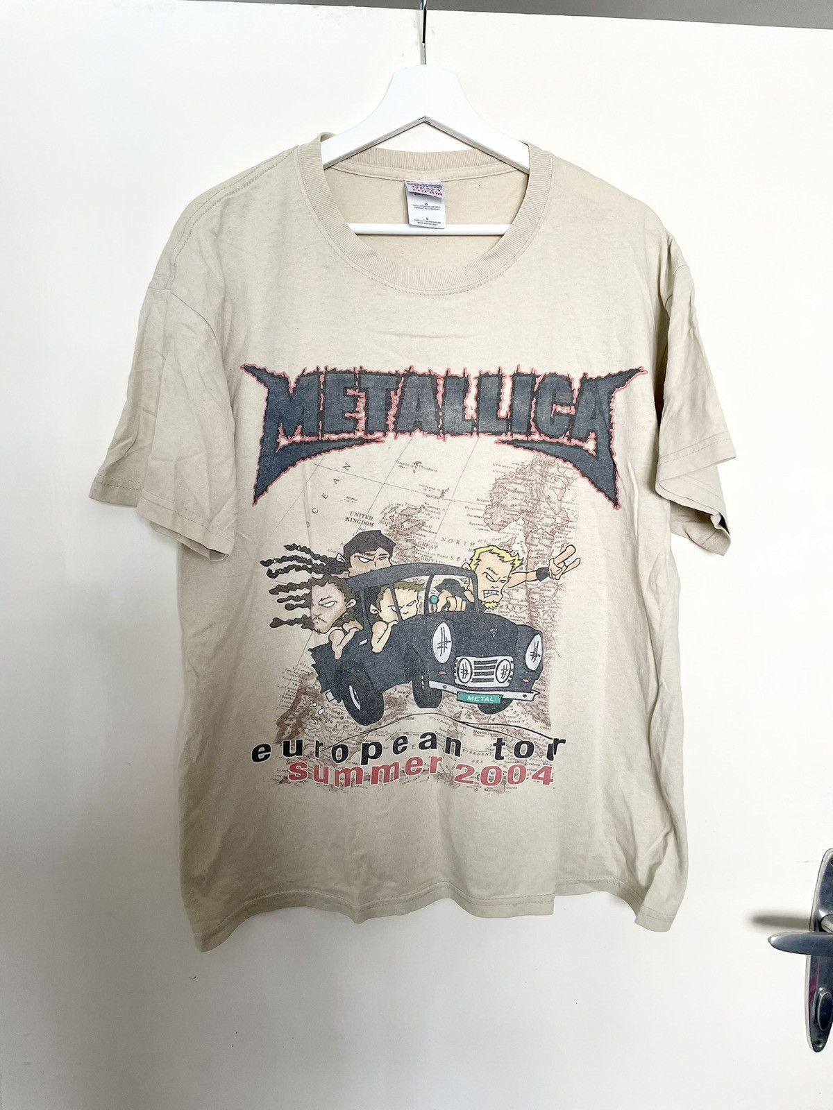 X Vintage Metallica 2004 Eu Tour Vintage T Shirt Hoodie, Sweatshirt | PodTeesHub.com