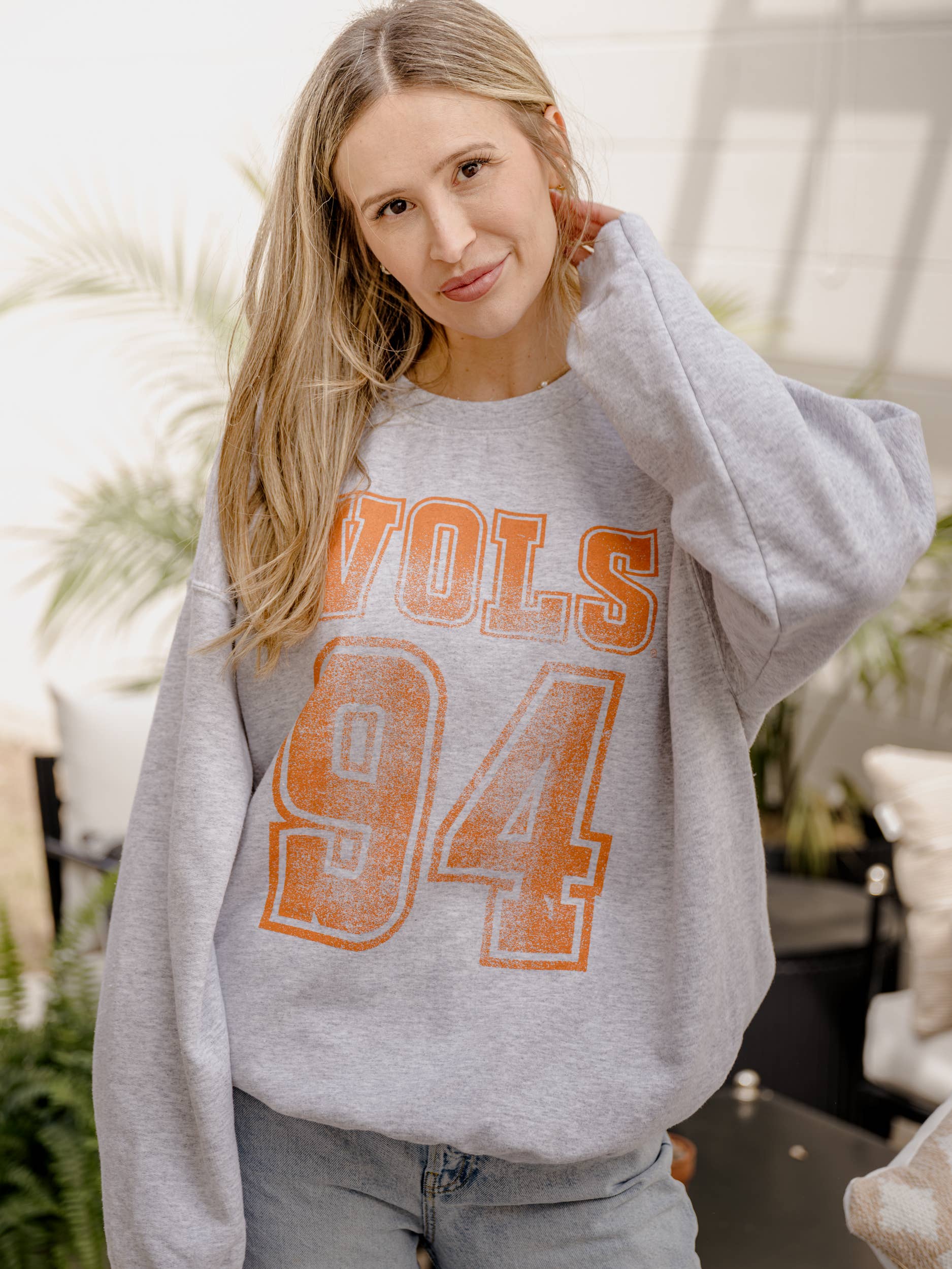 Tennessee Vols Player Ash Gray Thrifted Sweatshirt T-Shirts, Hoodie | PodTeesHub.com