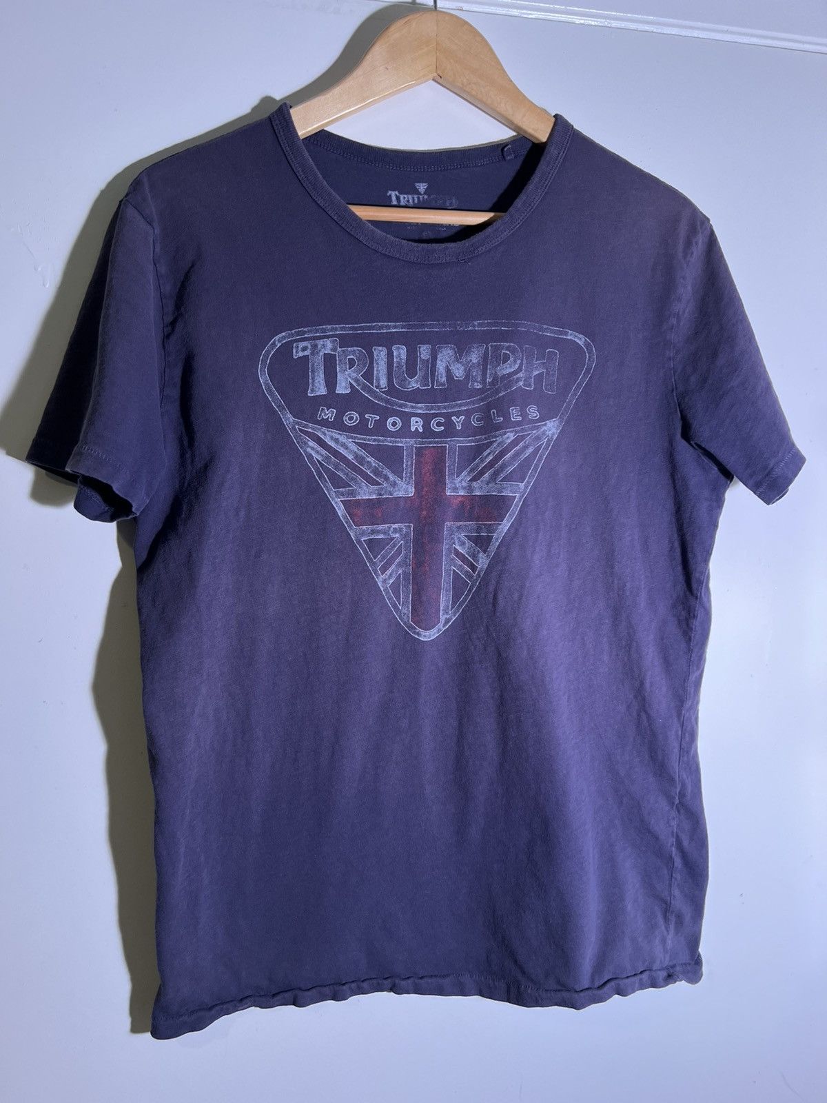 Vintage Y2k 2000 S Vtg Vintage Triumph Motorcycles Uk Retro T-Shirts, Hoodie, Sweatshirt