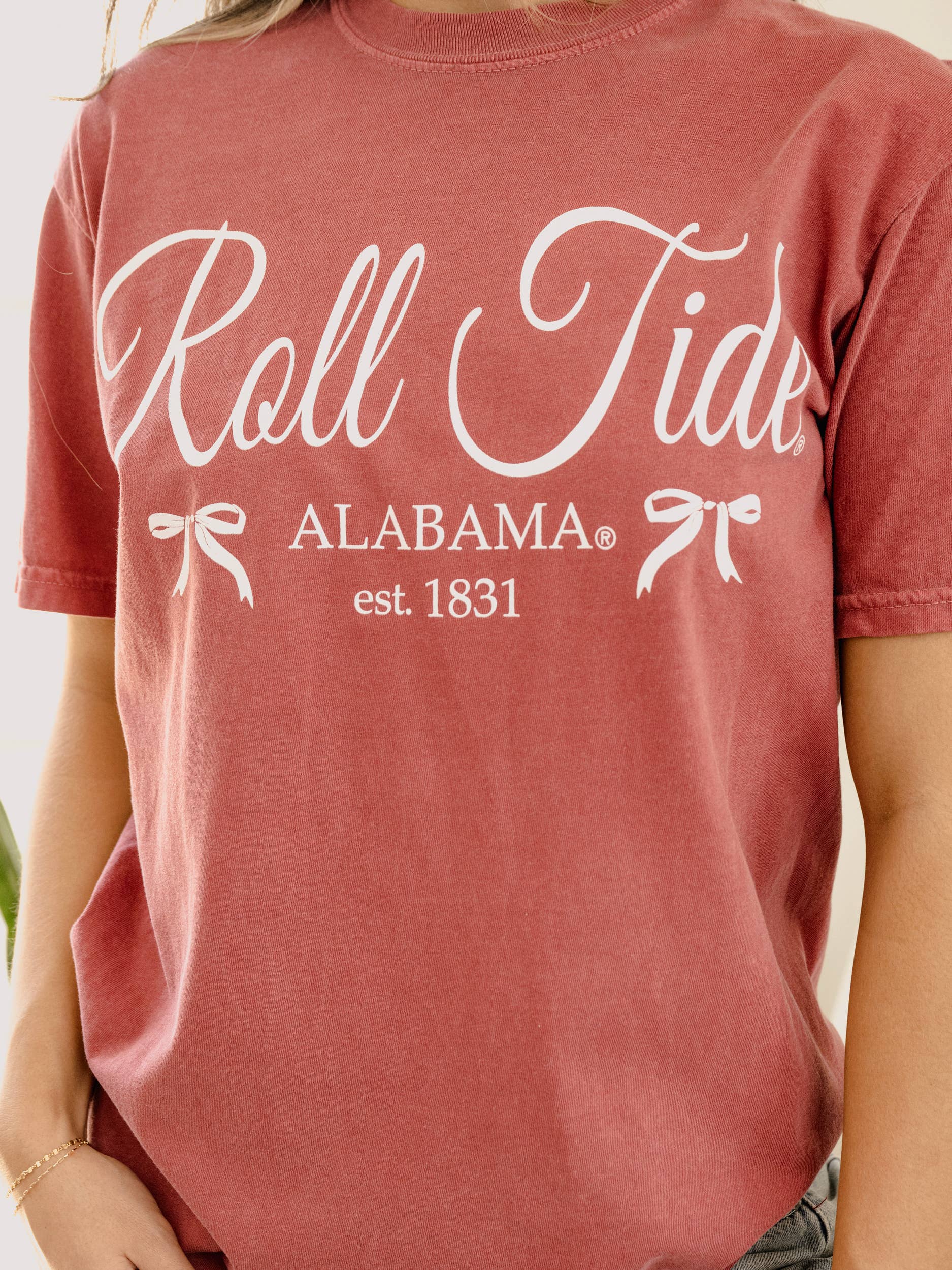 Bama Established Bows Crimson Comfort Colors Tee Hoodie, Sweatshirt | PodTeesHub.com