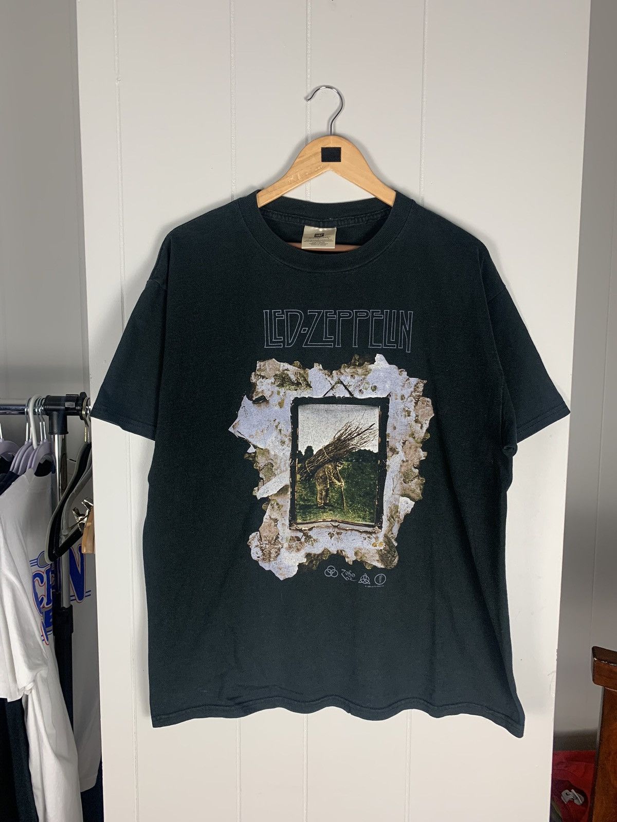Led Zeppelin X Vintage Vintage Led Zeppelin Winterland Band Tee Shirt Hoodie, Sweatshirt | PodTeesHub.com