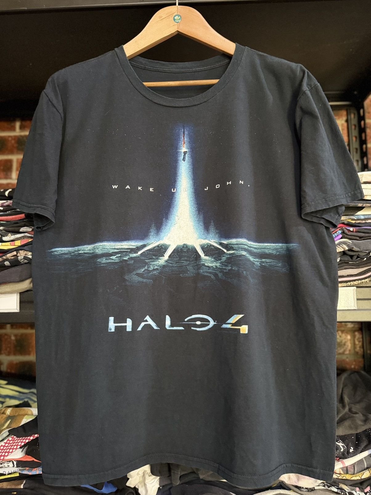 Optic Gaming Vintage Y2k Halo 4 Game Xbox Faded Tee Hoodie, Sweatshirt | PodTeesHub.com