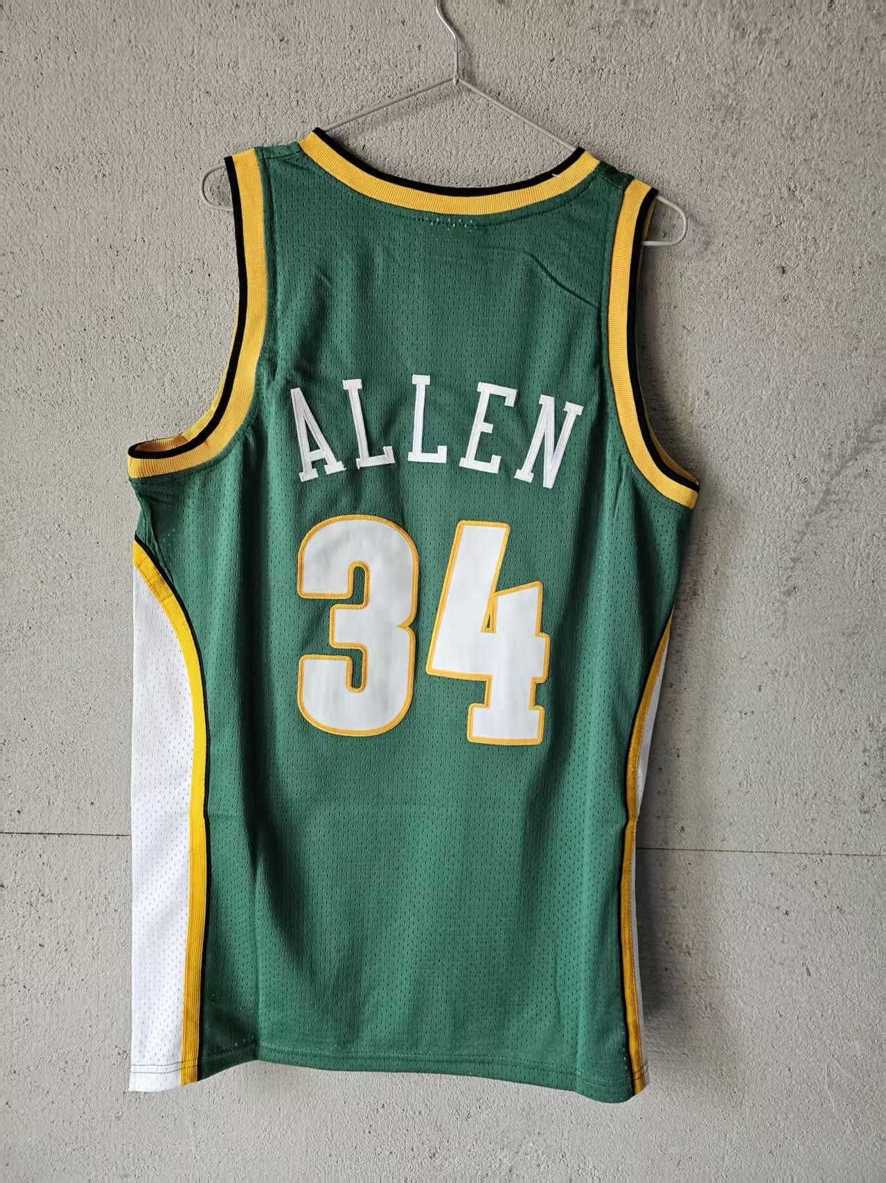 Nba Seattle Supersonics 34 Ray Allen Jersey L T-Shirts, Hoodie, Sweatshirt | PodTeesHub.com