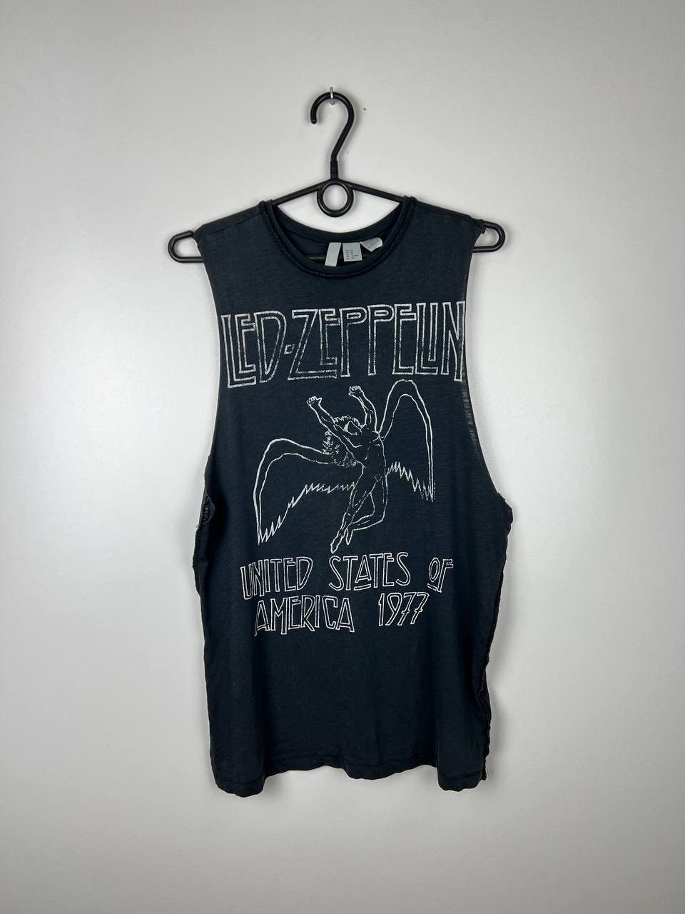 Zeppelin Led Zeppelin Band T Shirts Size Xs Hoodie, Sweatshirt | PodTeesHub.com