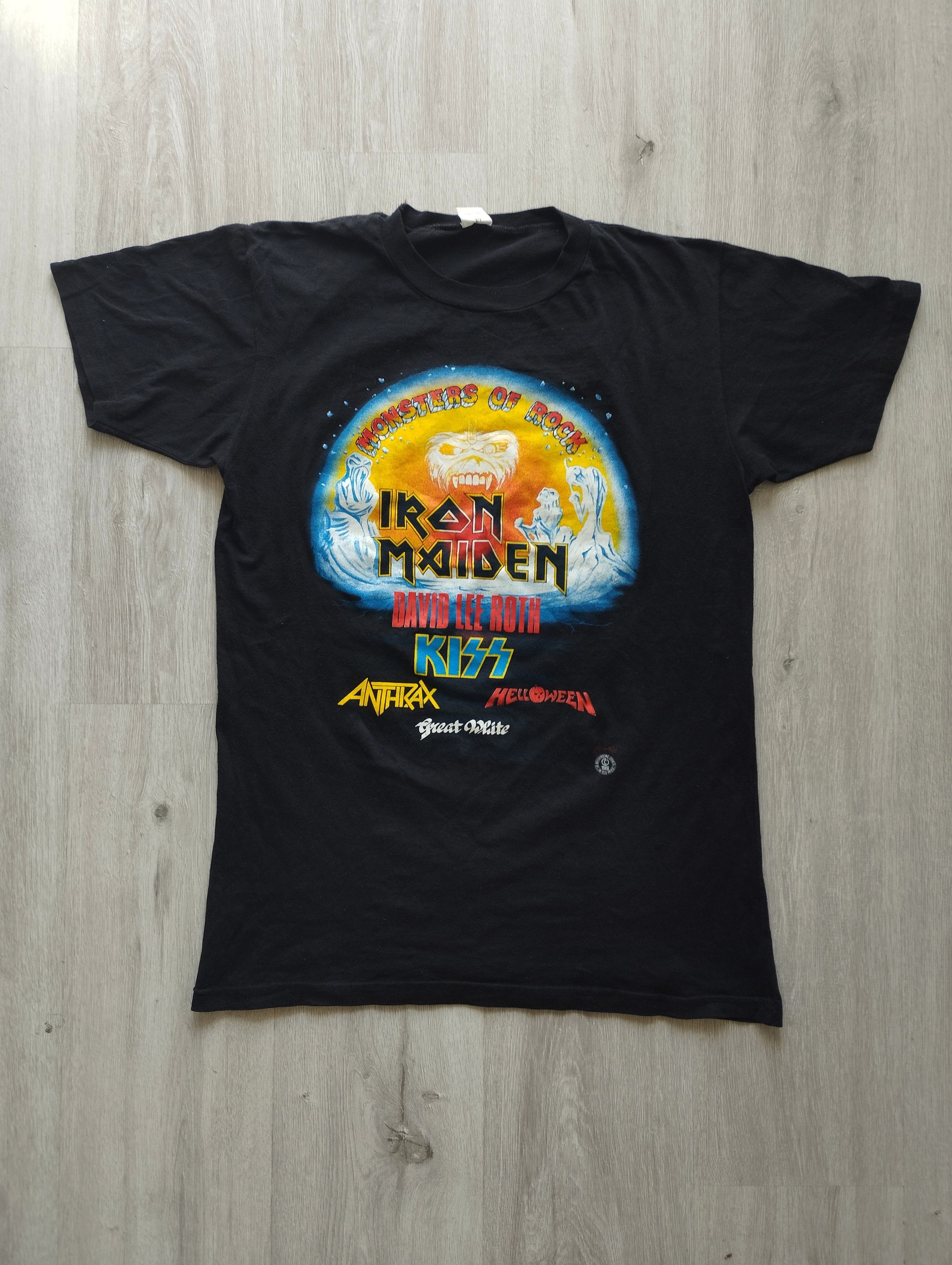 Iron Maiden X Vintage Monsters Of Rock 1988 Vintage Men S T Shirt Size L Hoodie, Sweatshirt | PodTeesHub.com