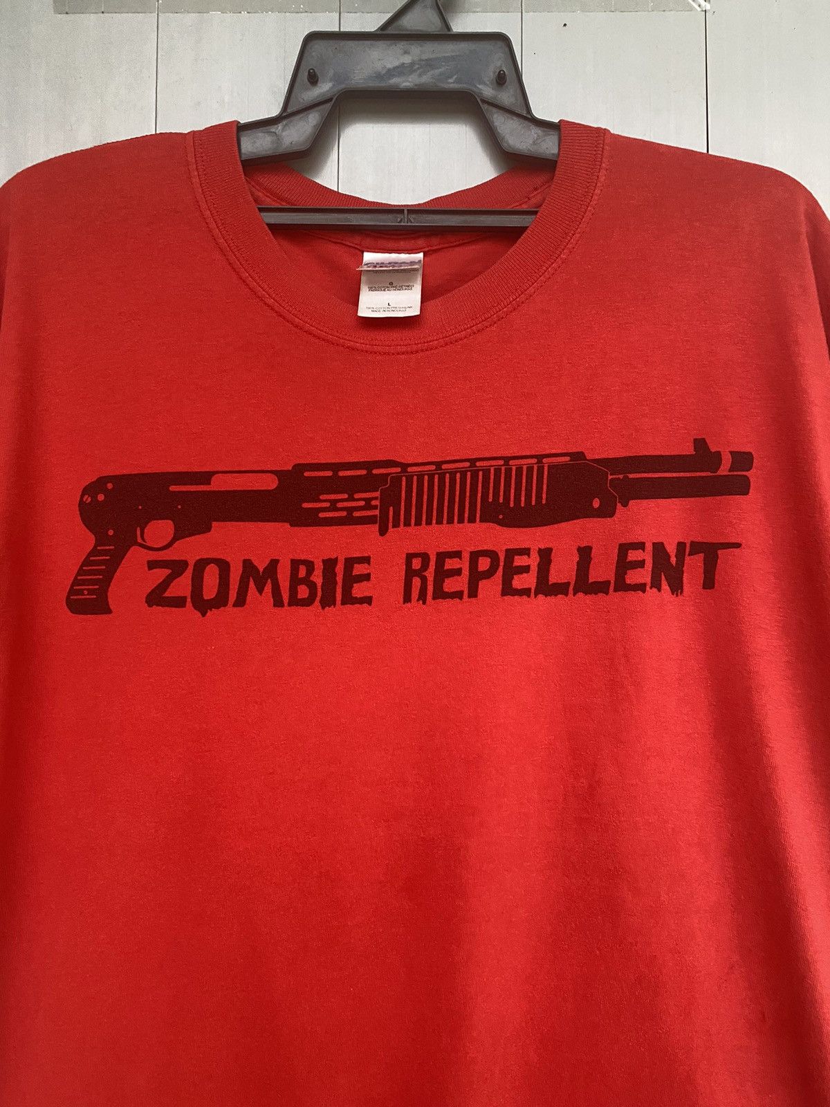 Vintage Vtg Resident Evil Movie Zombie Repellent T Shirt Hoodie, Sweatshirt | PodTeesHub.com