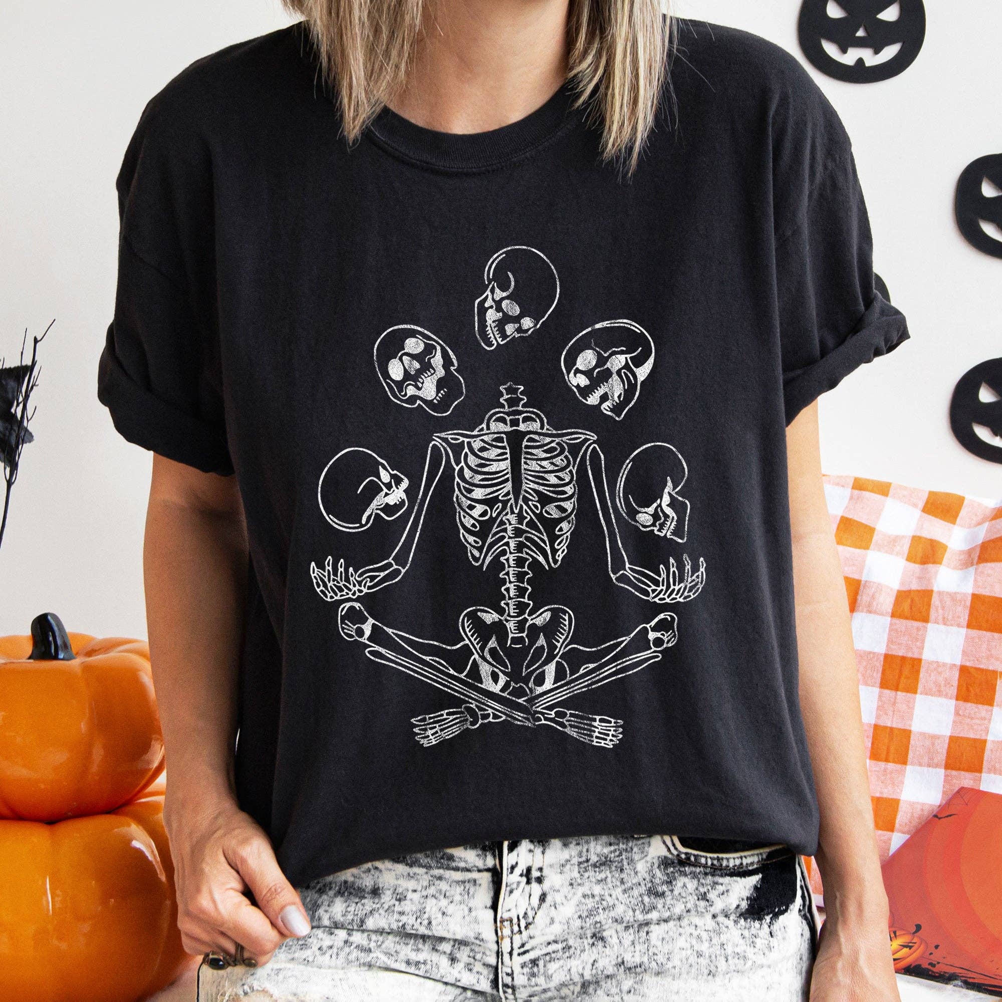 Skeleton Juggling Retro Halloween T-Shirt White Print Hoodie, Sweatshirt | PodTeesHub.com