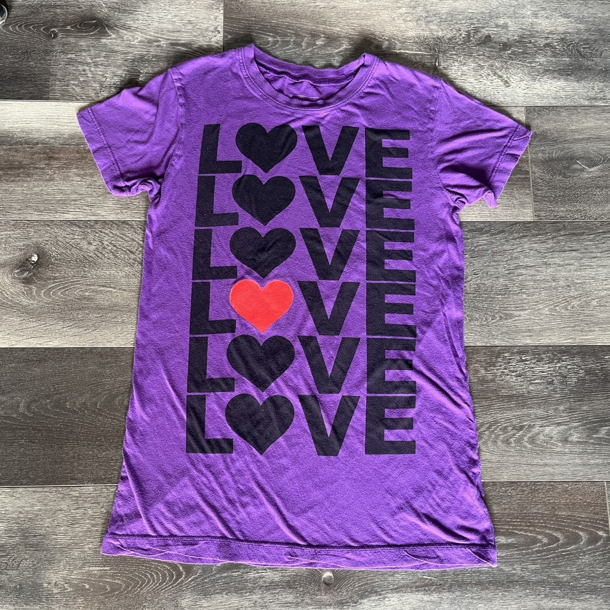 Vintage 2000s Love Heart Repeat Big Logo Ladies T Shirt Y2k Hoodie, Sweatshirt | PodTeesHub.com