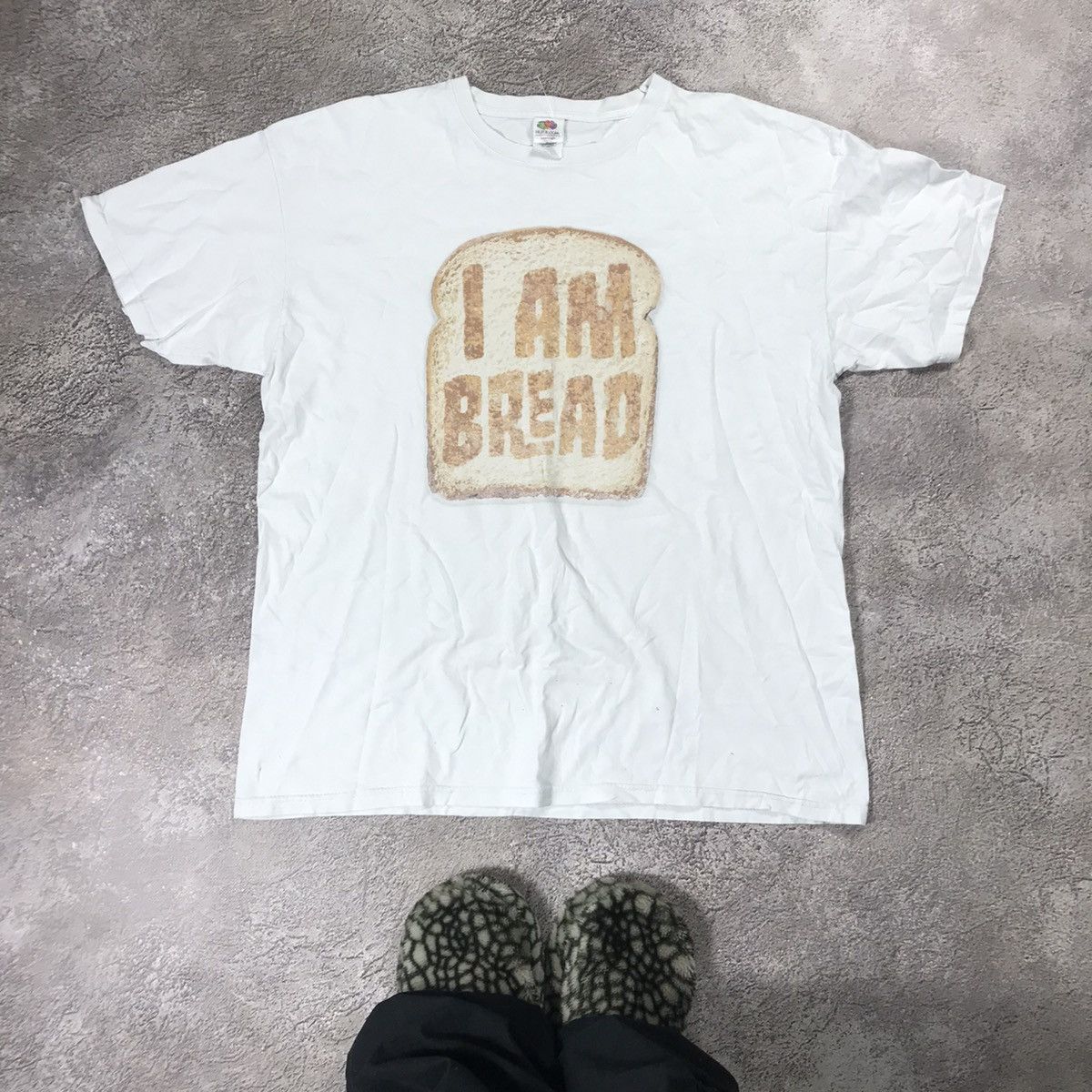 Band Tees Vintage Y2k Adult I Am Bread Slogan Funny Tee Hoodie, Sweatshirt | PodTeesHub.com