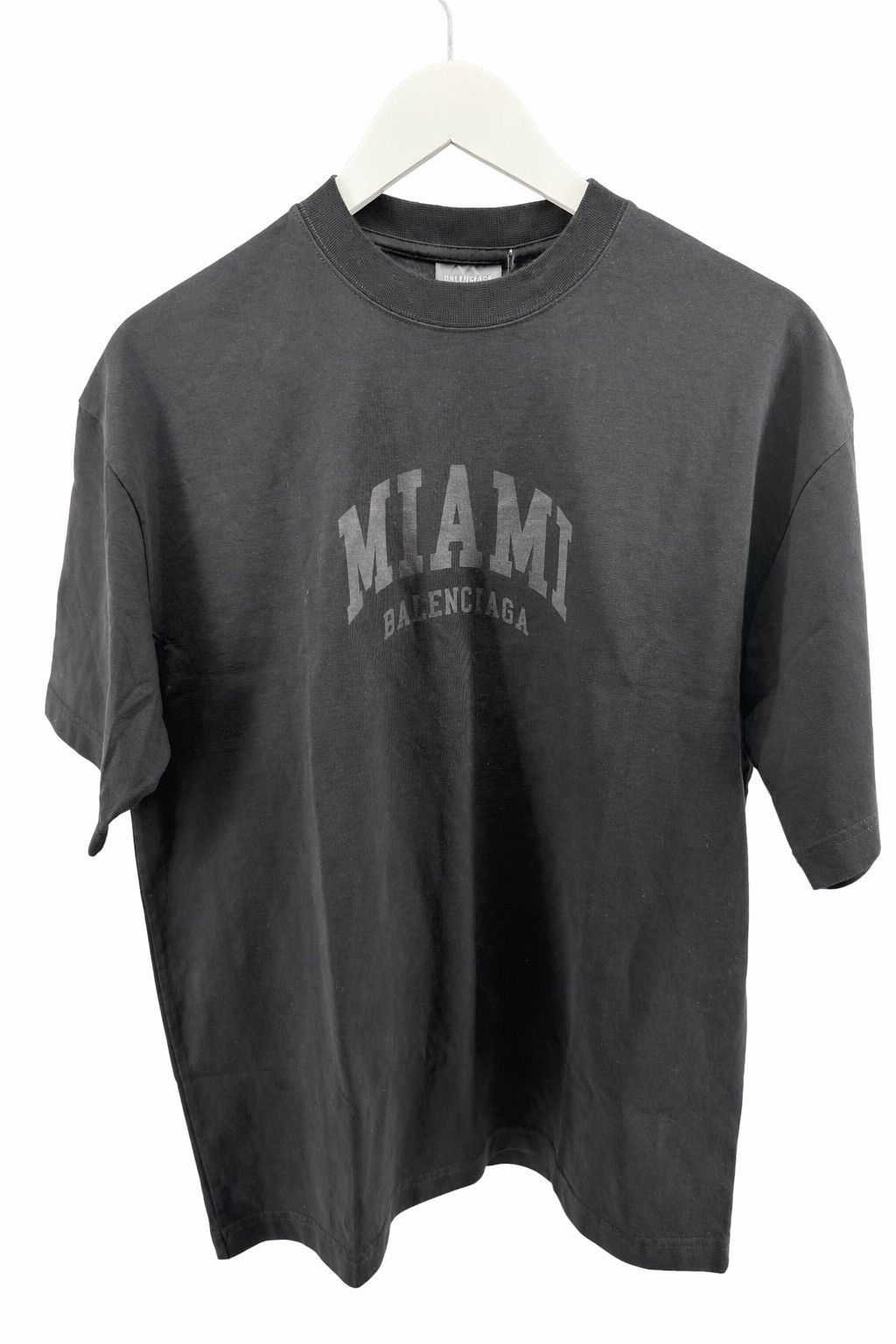 Bnwt Balenciaga Miami T Shirt In Black Hoodie, Sweatshirt | PodTeesHub.com