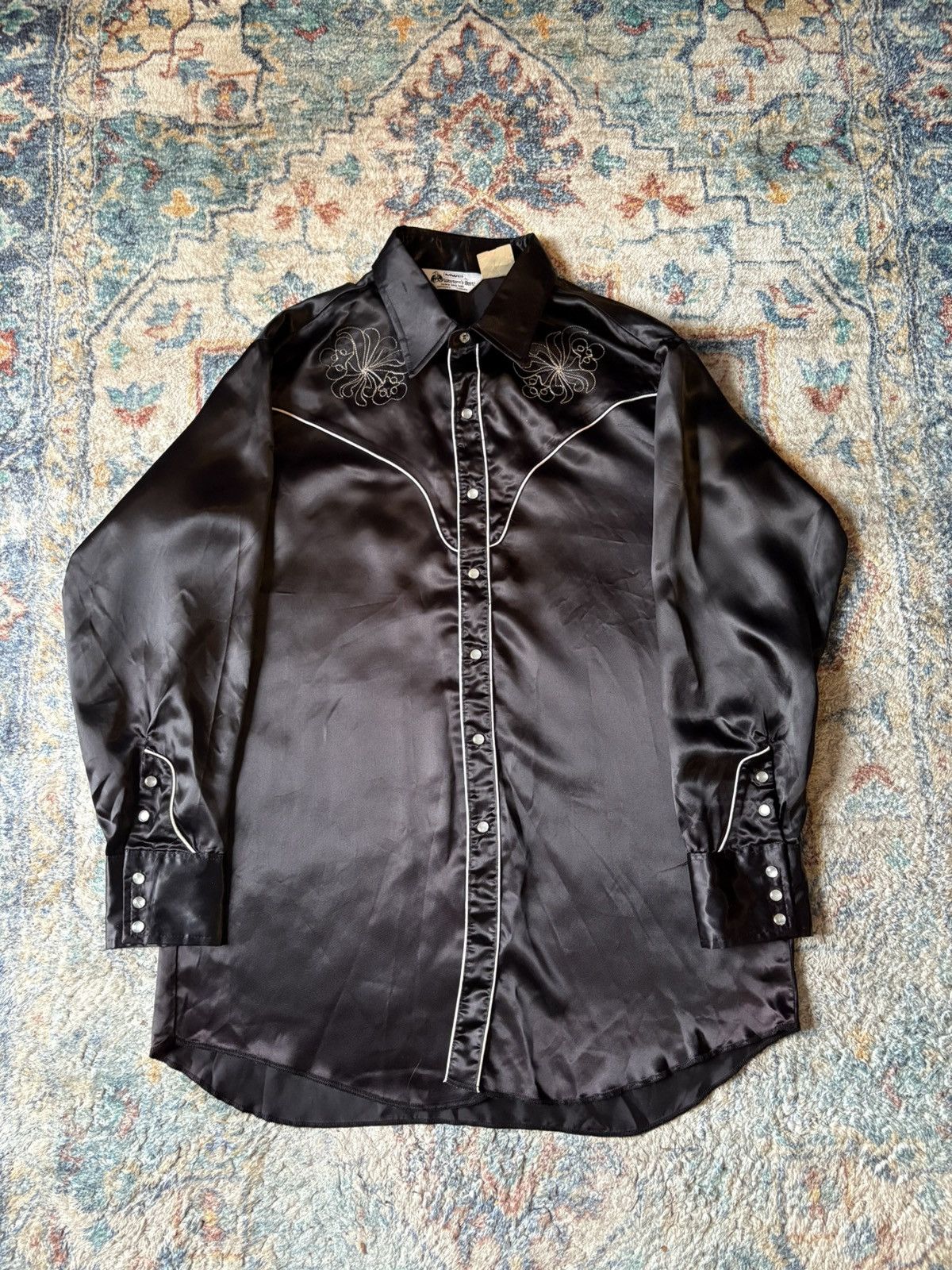 Vintage 80s Mwg Black Satin Embroidered Pearl Snap Shirt Hoodie, Sweatshirt | PodTeesHub.com