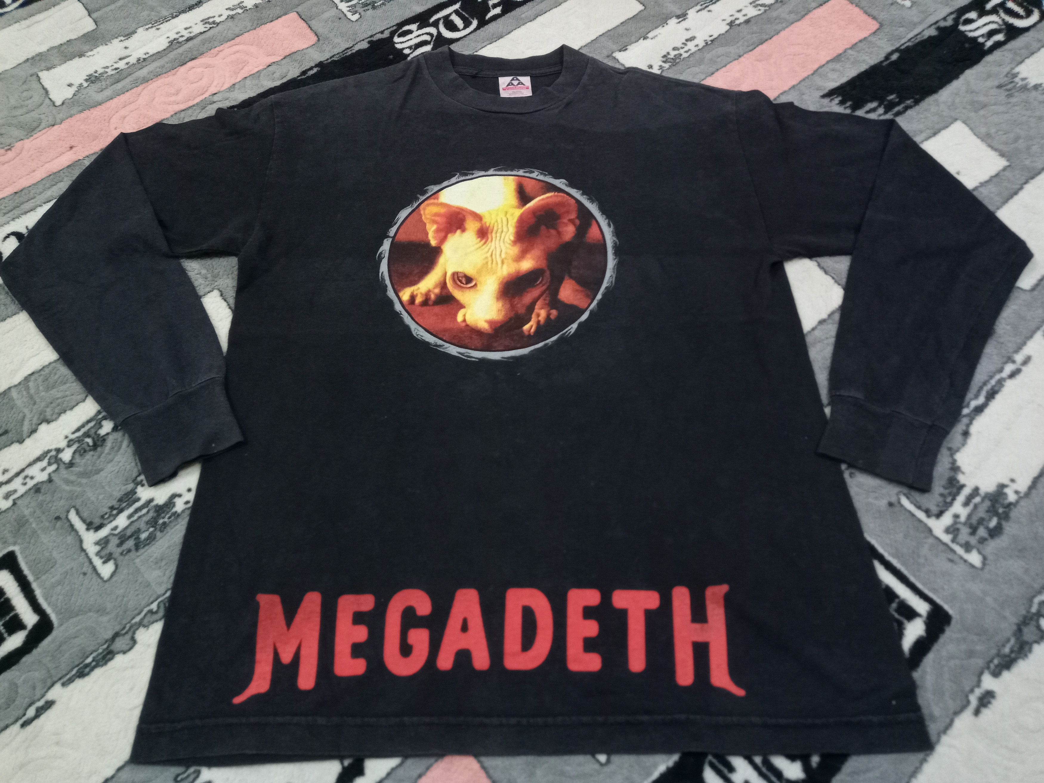 Vintage Megadeth Band T Shirt Hoodie, Sweatshirt | PodTeesHub.com