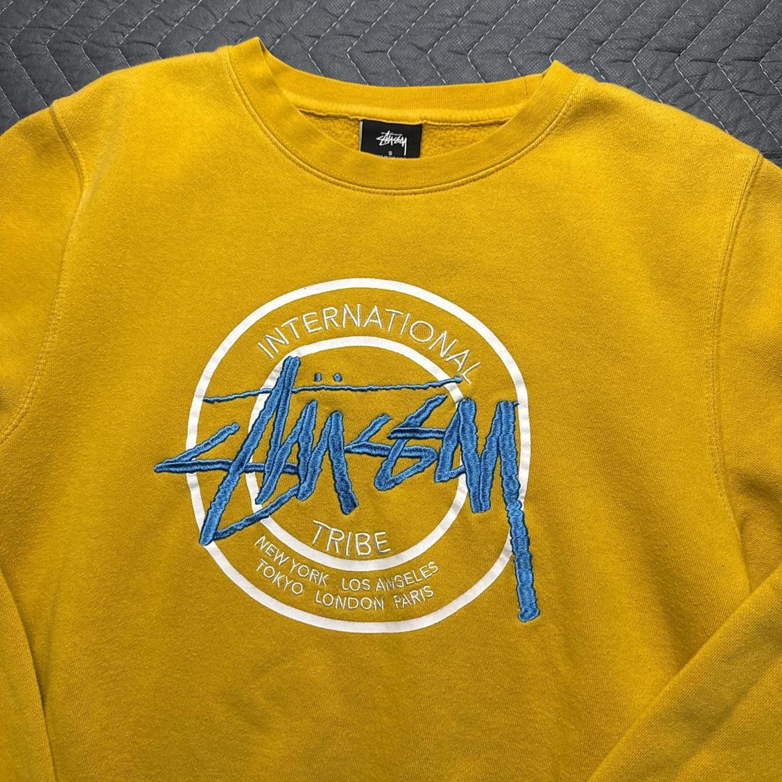 Stussy Crewneck Sweatshirt Mens Small T-Shirts, Hoodie | PodTeesHub.com