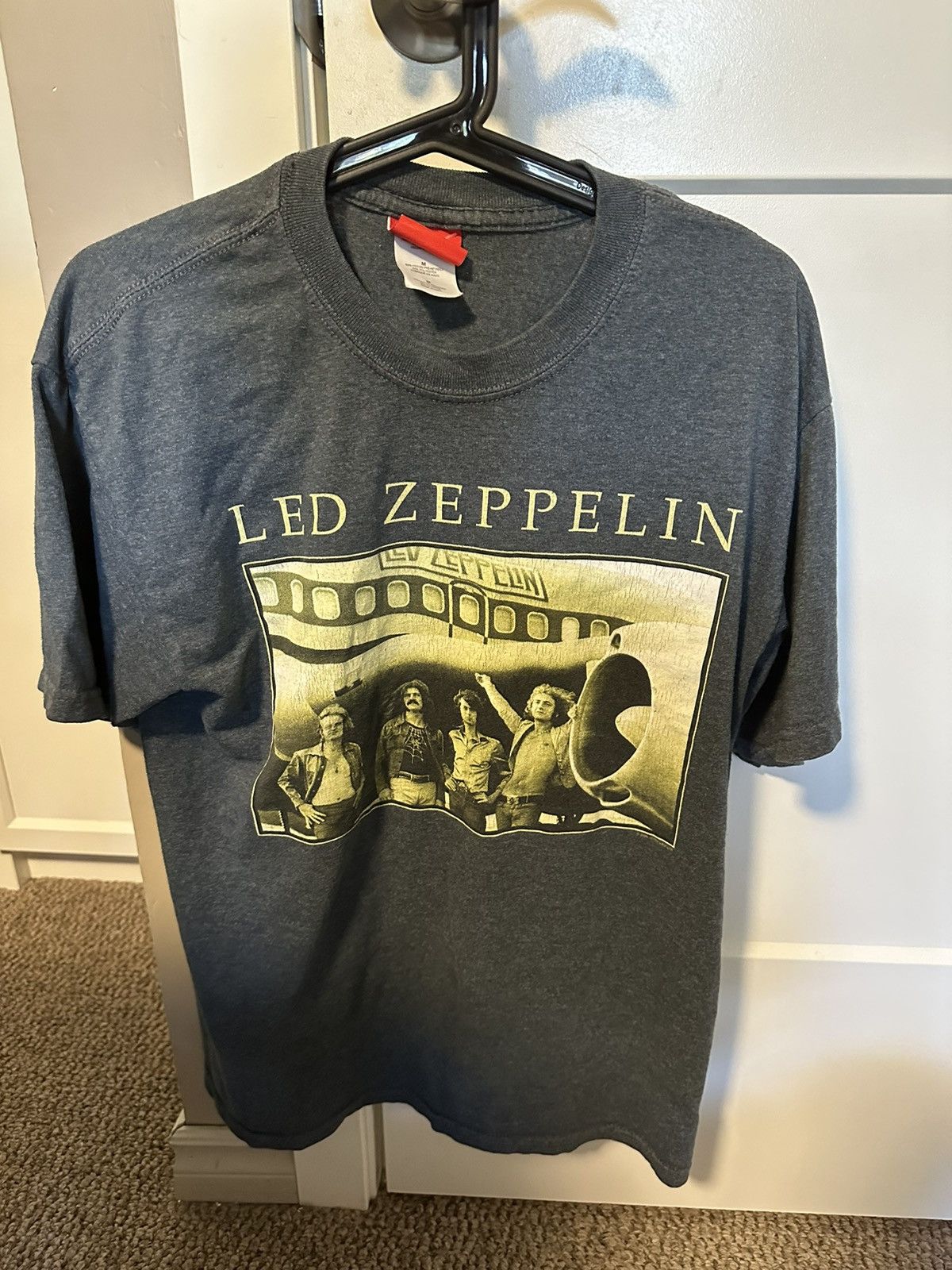 Zeppelin Led Zeppelin Graphic Band T Shirt Hoodie, Sweatshirt | PodTeesHub.com