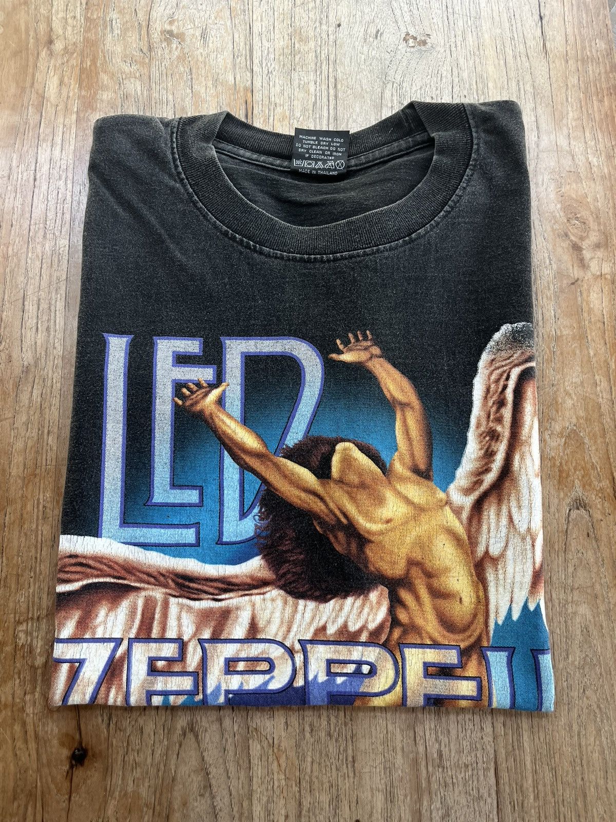 Led Zeppelin X Vintage Vintage Led Zeppelin Band Thailand 90 S T-Shirts, Hoodie, Sweatshirt