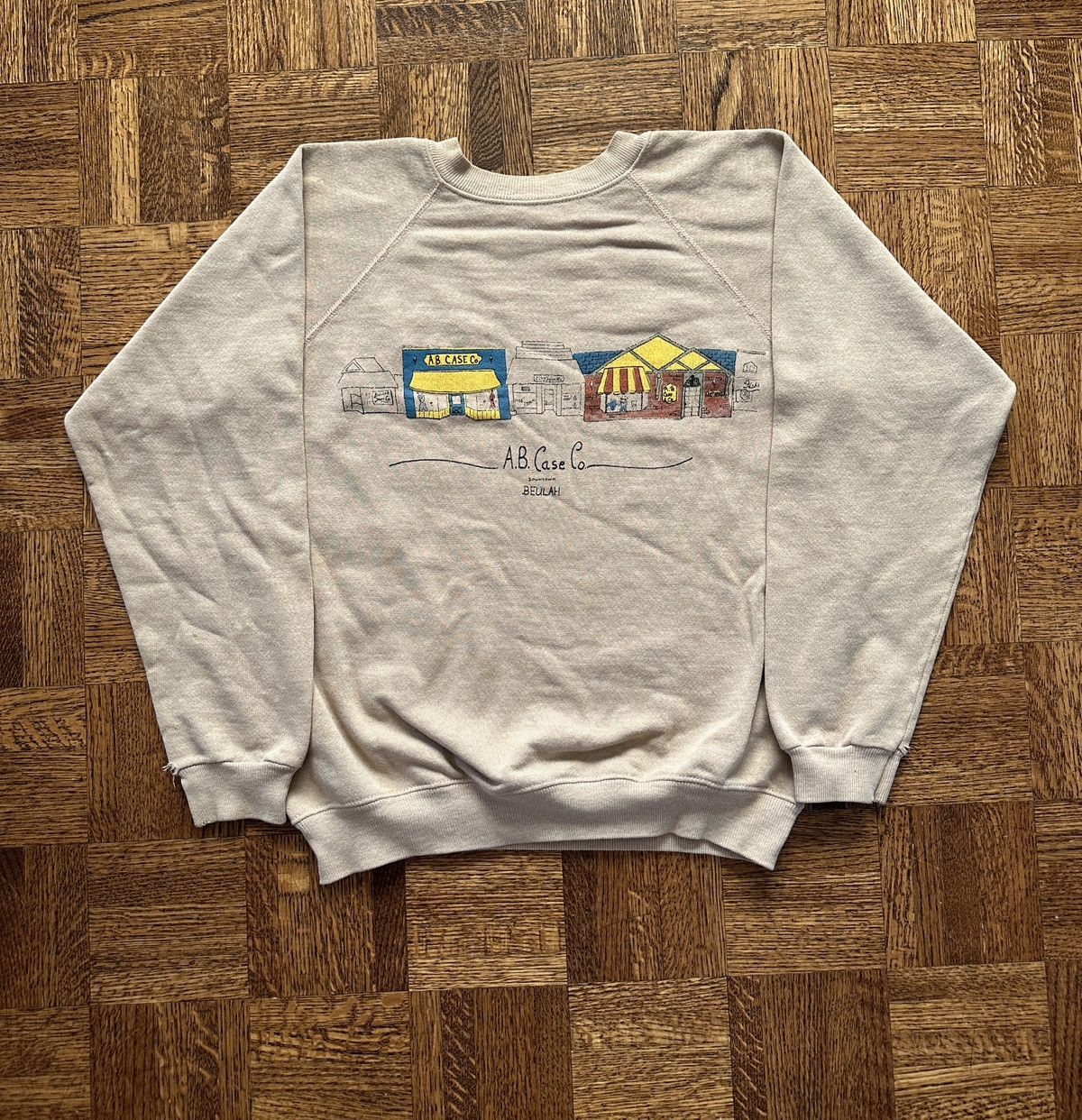 Vintage 80s Downtown Beulah Graphic Crewneck Sweatshirt T-Shirts, Hoodie | PodTeesHub.com