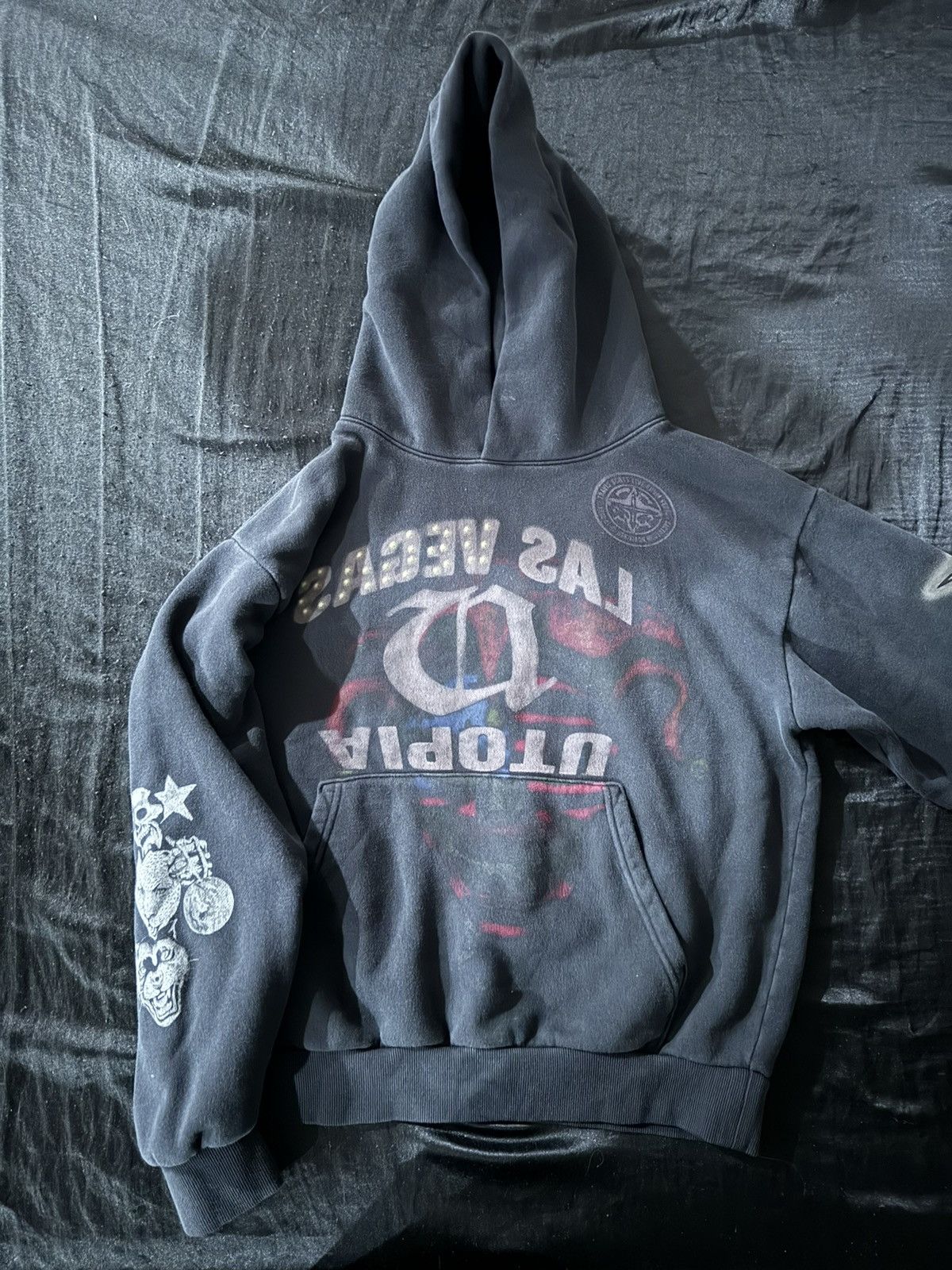 Travis Scott Complexcon X Cactusjack Vegas Hoodie T-Shirts, Sweatshirt | PodTeesHub.com
