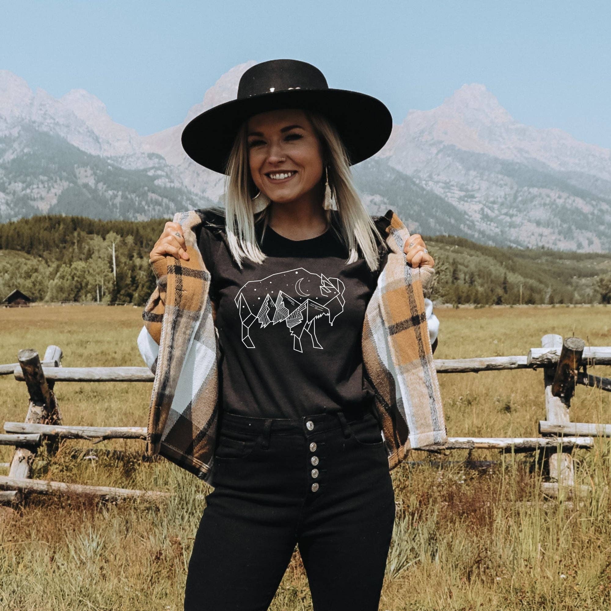 Buffalo T Shirt For Women *Unisex Fit*006 Hoodie, Sweatshirt | PodTeesHub.com