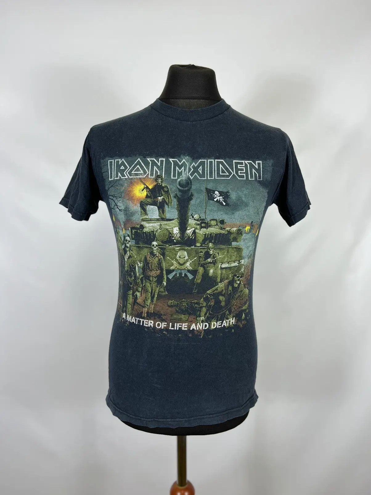 Iron Maiden X Vintage Vintage Iron Maiden Tee Hoodie, Sweatshirt | PodTeesHub.com
