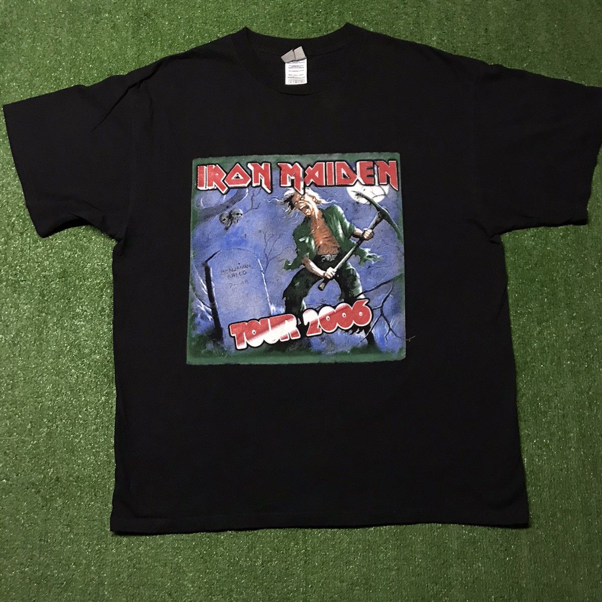 Iron Maiden X Vintage Iron Maiden 2006 Rare T-Shirts, Hoodie, Sweatshirt | PodTeesHub.com