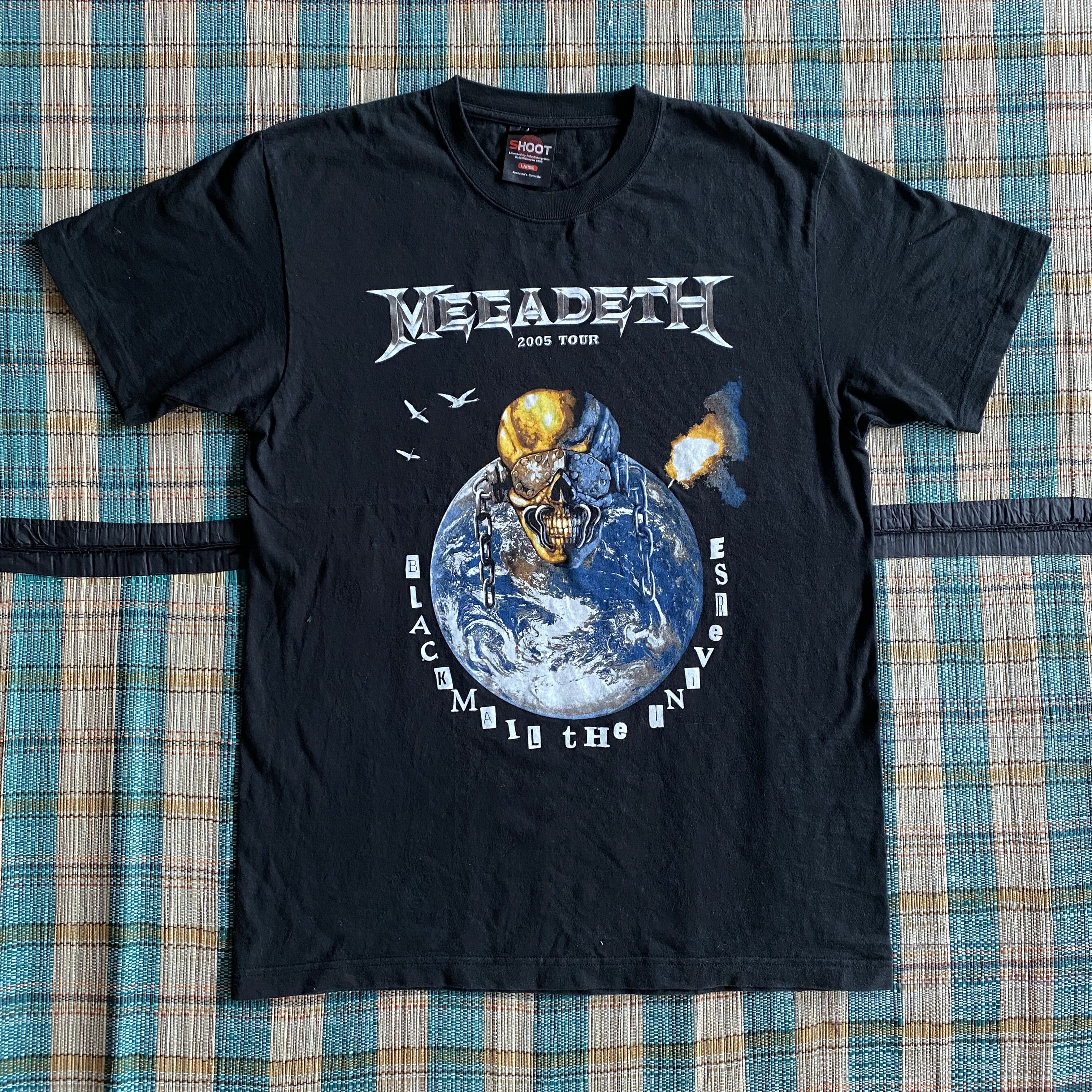 X Vintage Megadeth Blackmail The Universe 2005 T-Shirts, Hoodie, Sweatshirt | PodTeesHub.com