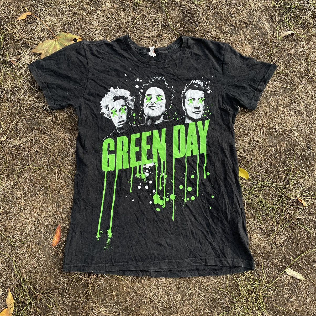 Vintage Y2k Creepy Green Day Idiot Dead Face Horror Tee Hoodie, Sweatshirt | PodTeesHub.com