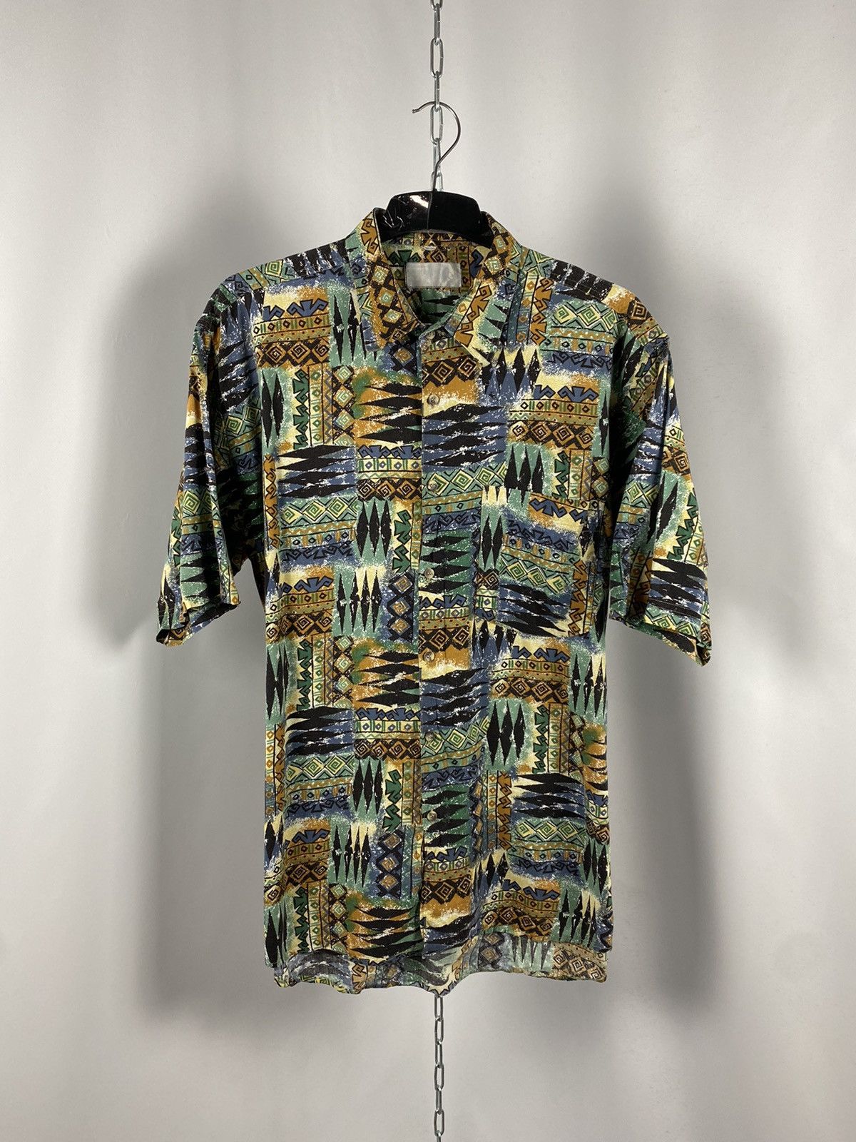 Crazy Shirts Vintage Hawaiian Multicolor Size L Hoodie, Sweatshirt | PodTeesHub.com