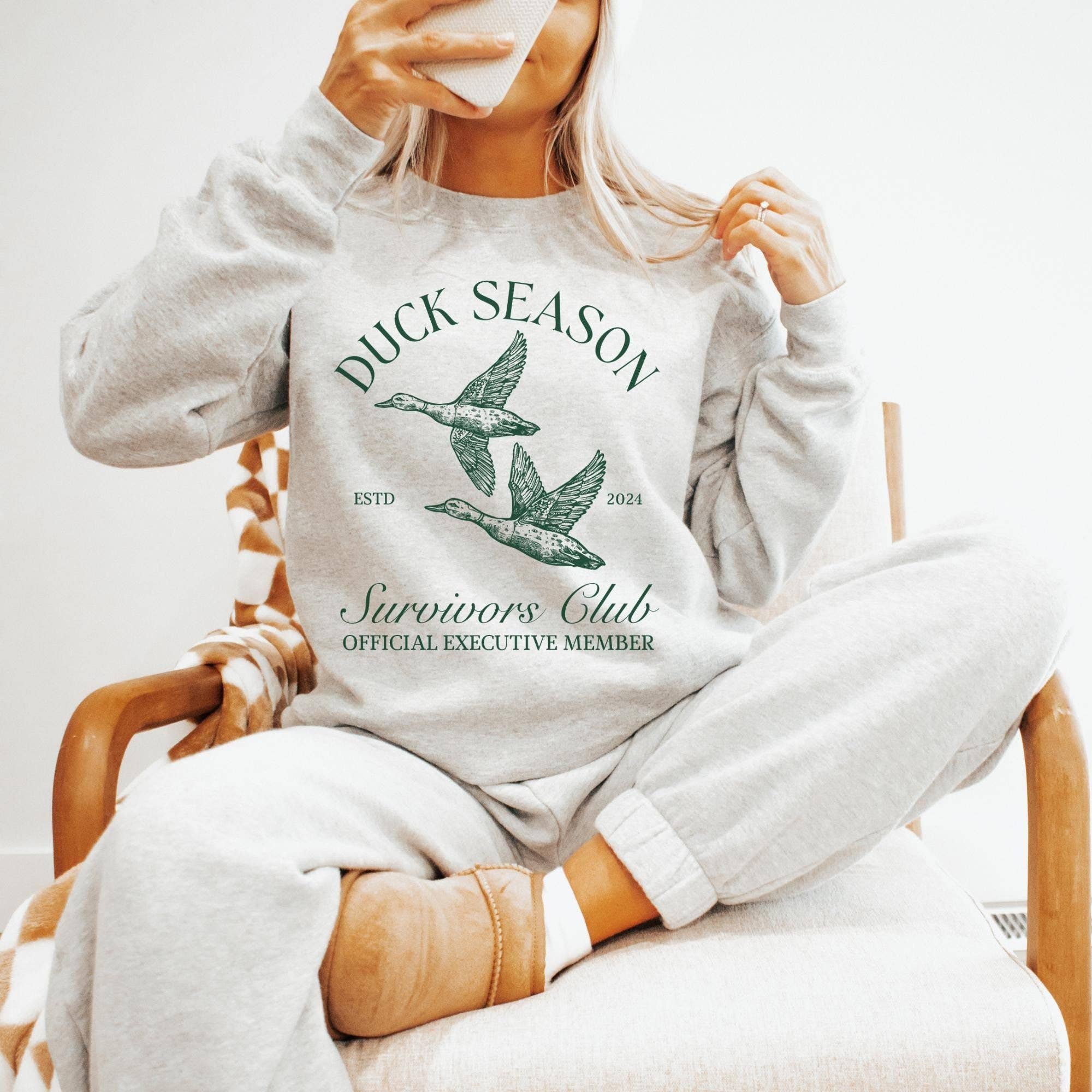 Duck Season Survivor Vintage Hunting Shirt Hoodie, Sweatshirt | PodTeesHub.com