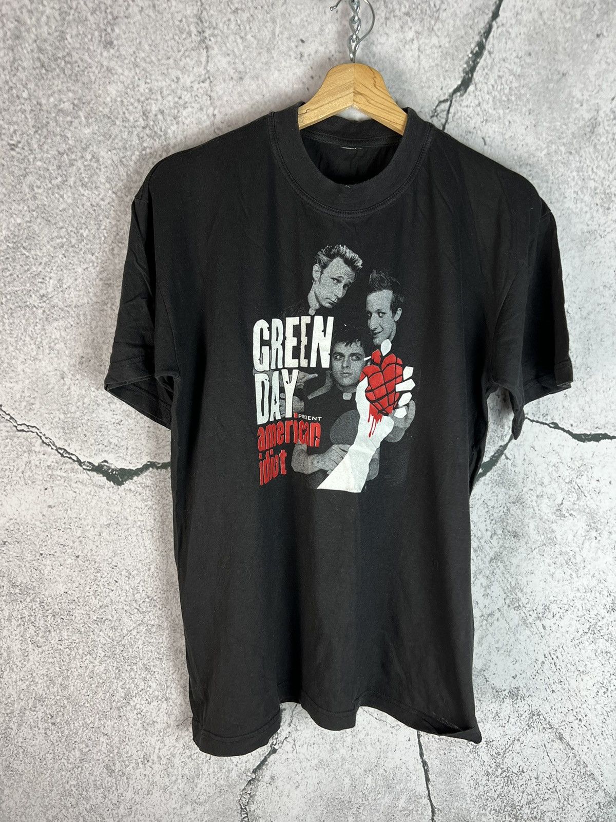 Band Tees Vintage Green Day 90s T Shirt Hoodie, Sweatshirt | PodTeesHub.com