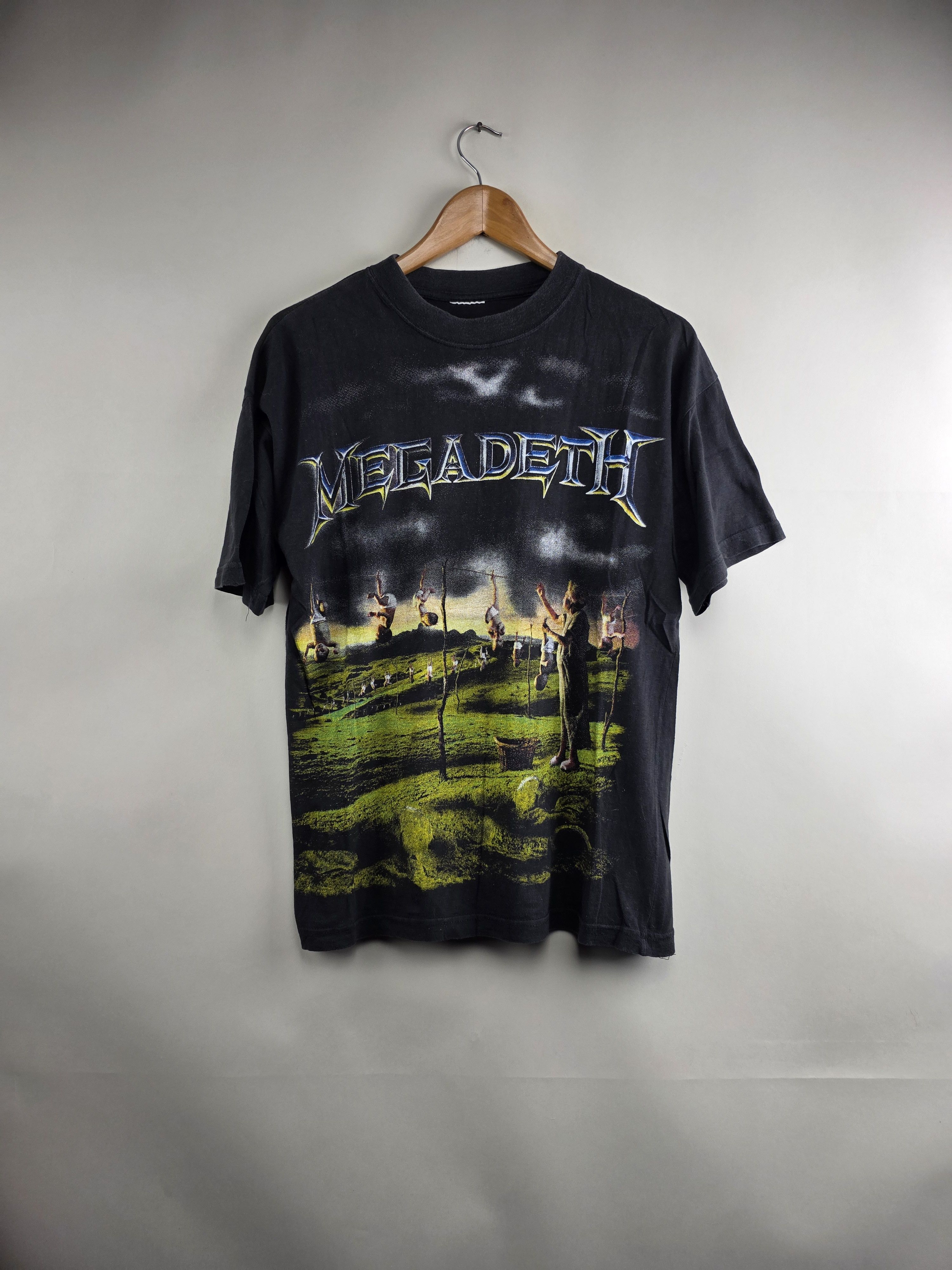 Megadeth X Vintage 90s Megadeth Youthanasia M 20 5 26 T-Shirts, Hoodie, Sweatshirt | PodTeesHub.com