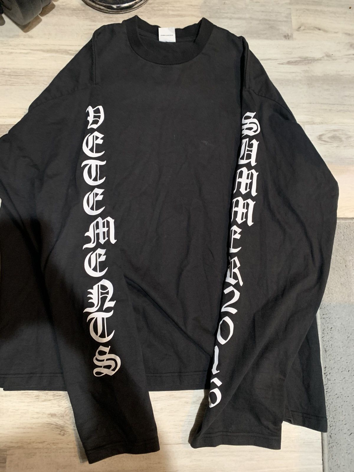 Vetements Gothic Logo Longsleeve Black T Shirt Hoodie, Sweatshirt | PodTeesHub.com