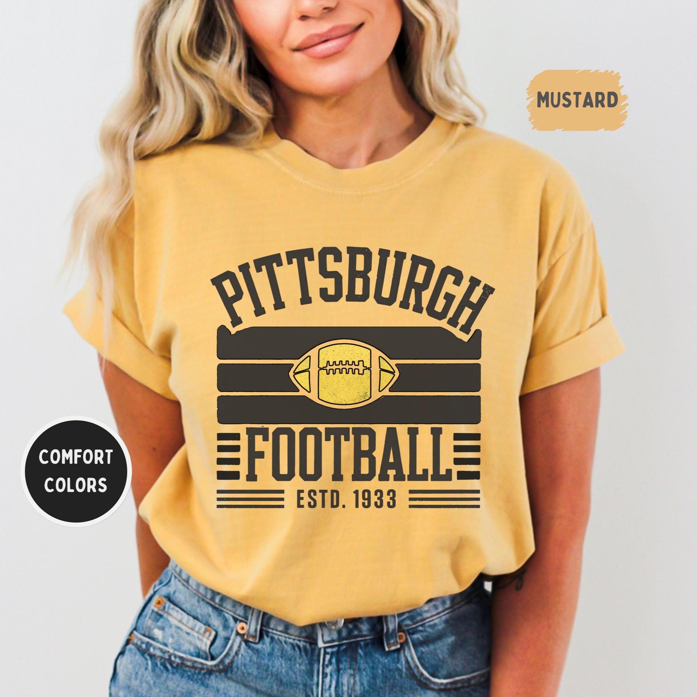 Vintage Pittsburgh Football Retro Pittsburgh Comfort Colors Sports Fan Distressed Gameday Football Tee (1)