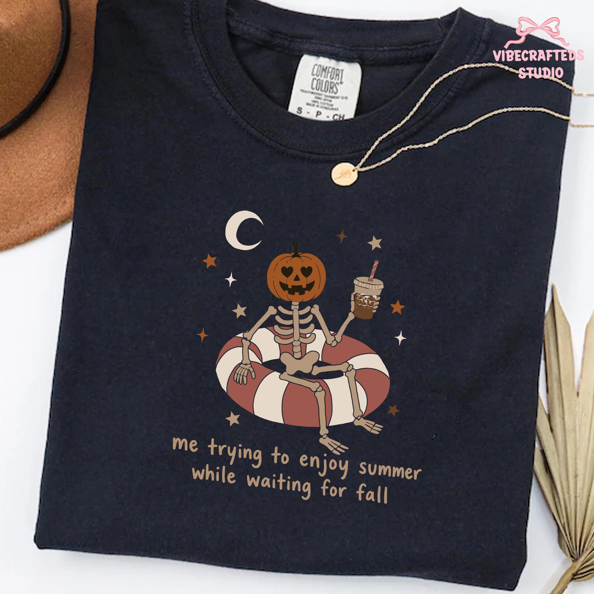 Summerween Skeleton Trying Enjoy Summer While Waiting Fall Tee Pumpkin Halloween Comfort Colors Fall Lover (1)
