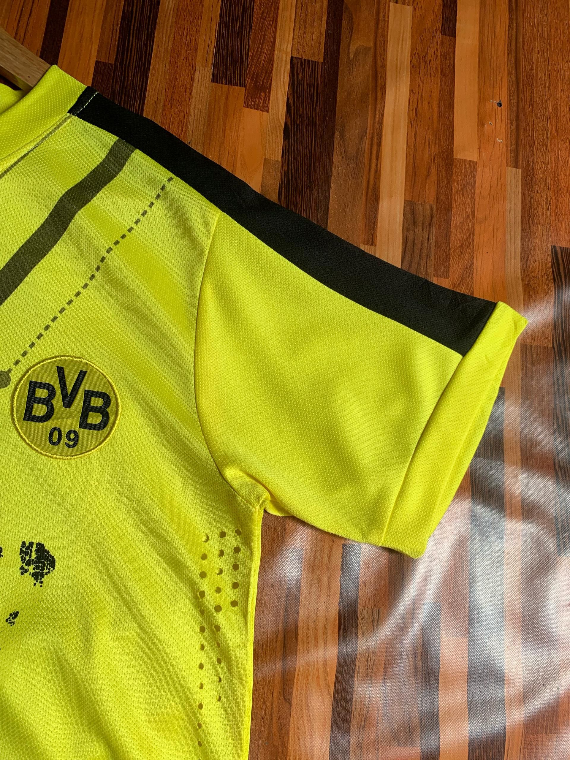 Vintage Soccer Xbox 360 Borussia Bvb Ea Sports T Shirt Champion Hoodie, Sweatshirt | PodTeesHub.com