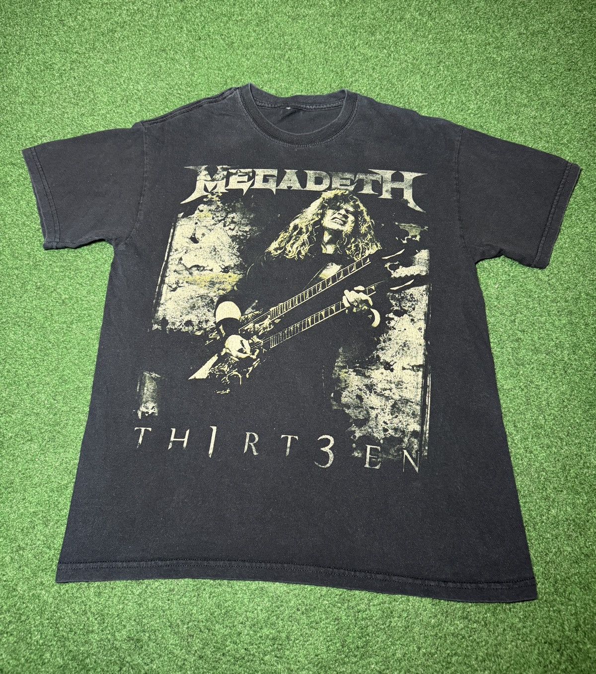 Band Tees Vintage Megadeath Th1rt3en Endgame 90s Y2k Rock T Shirt Hoodie, Sweatshirt | PodTeesHub.com