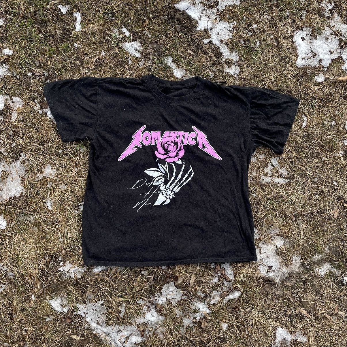 Vintage 90s Romantica Skulls Vamp Dead Face Horror Tee 90s Hoodie, Sweatshirt | PodTeesHub.com