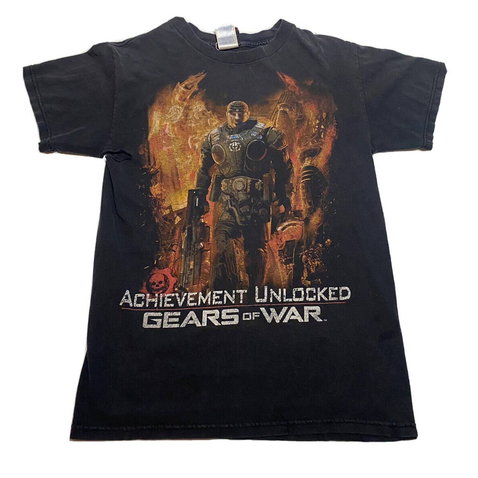 Vintage Vtg 2000s Gears War Video Game Sz Small I1 T-Shirts, Hoodie, Sweatshirt