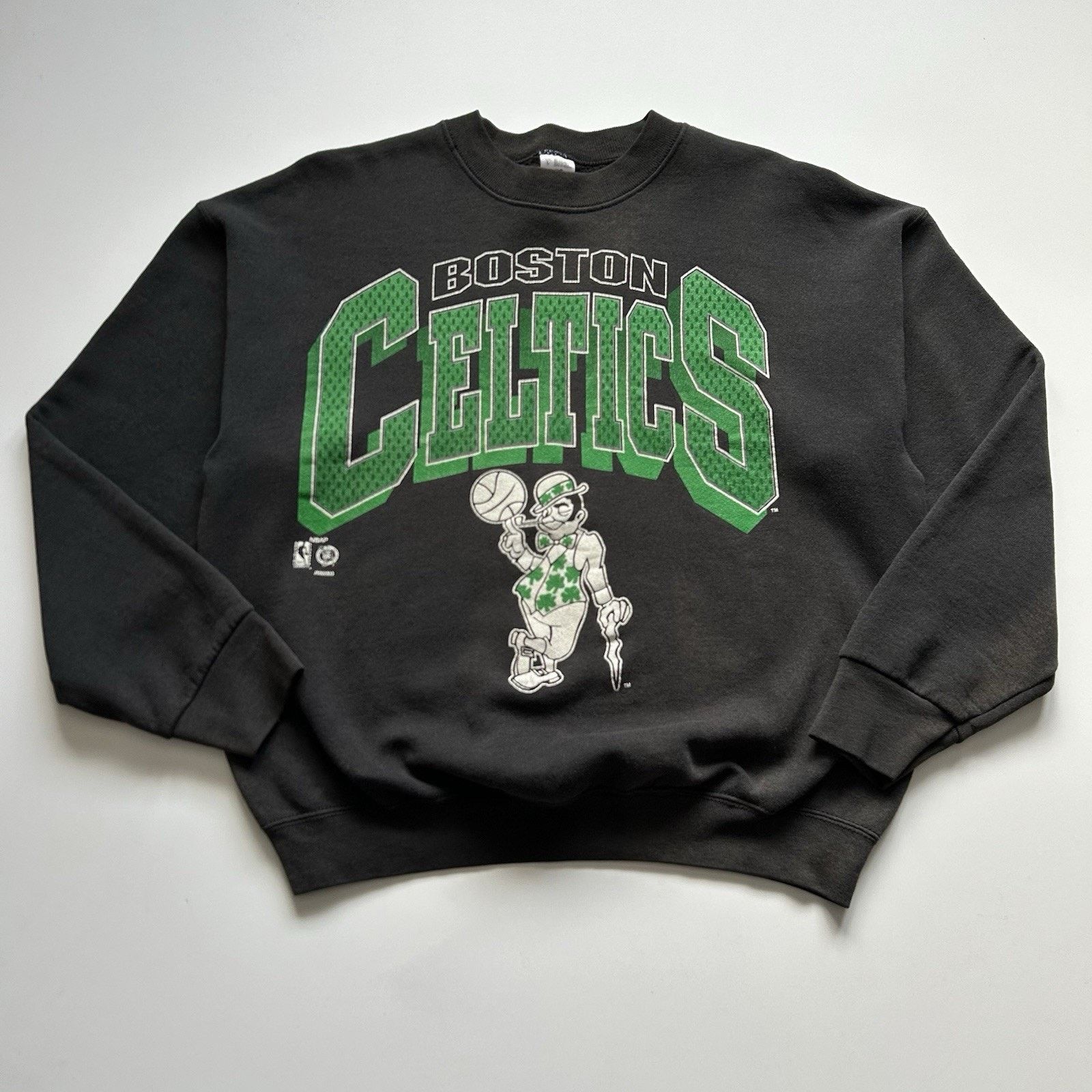 Nba X Vintage Vintage Boston Celtics Crewneck Large 90s Fruit Of The Loom T-Shirts, Hoodie, Sweatshirt | PodTeesHub.com