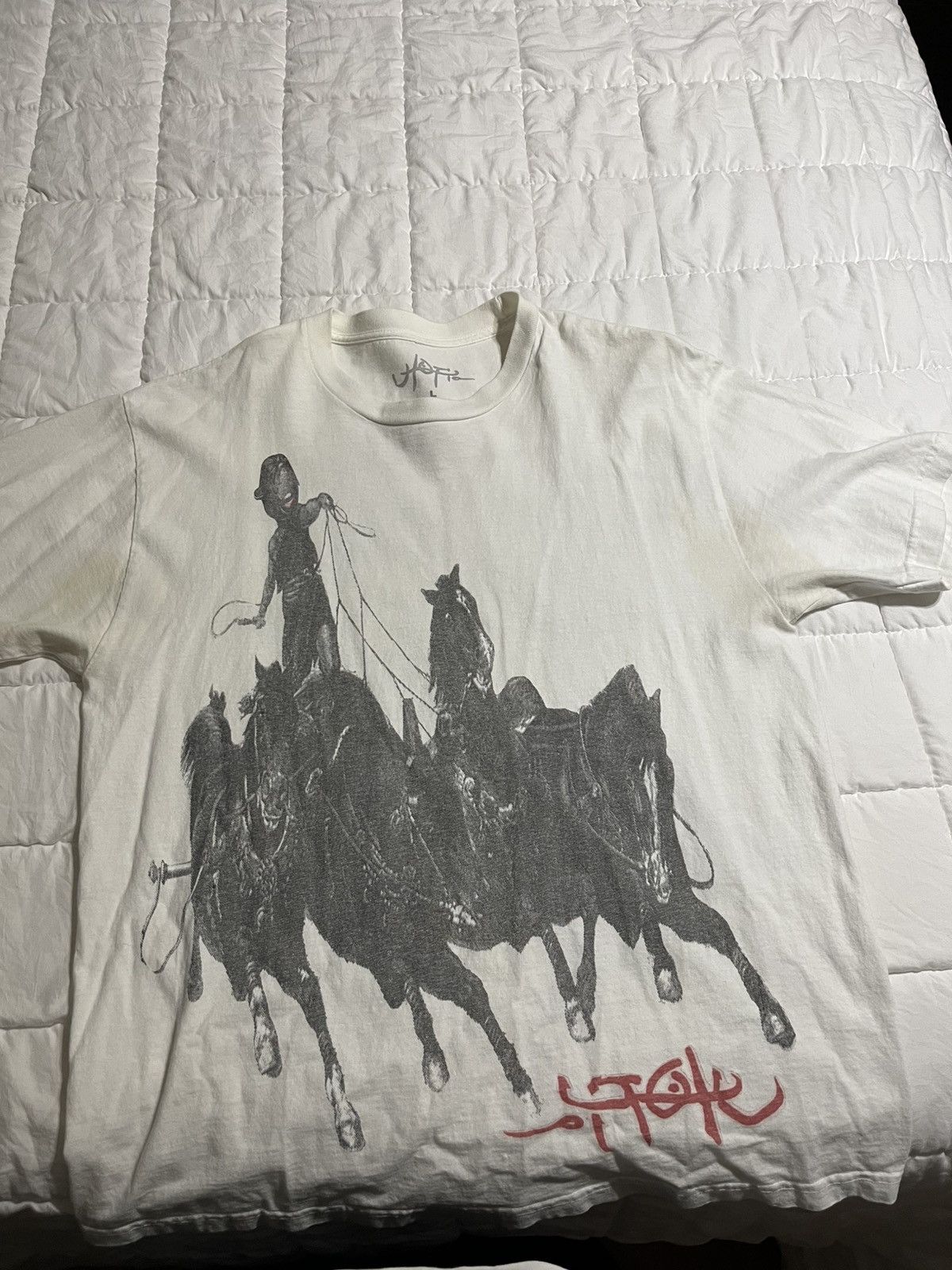 Scott Travis Scott Utopia Milan Concert T-Shirts, Hoodie, Sweatshirt | PodTeesHub.com