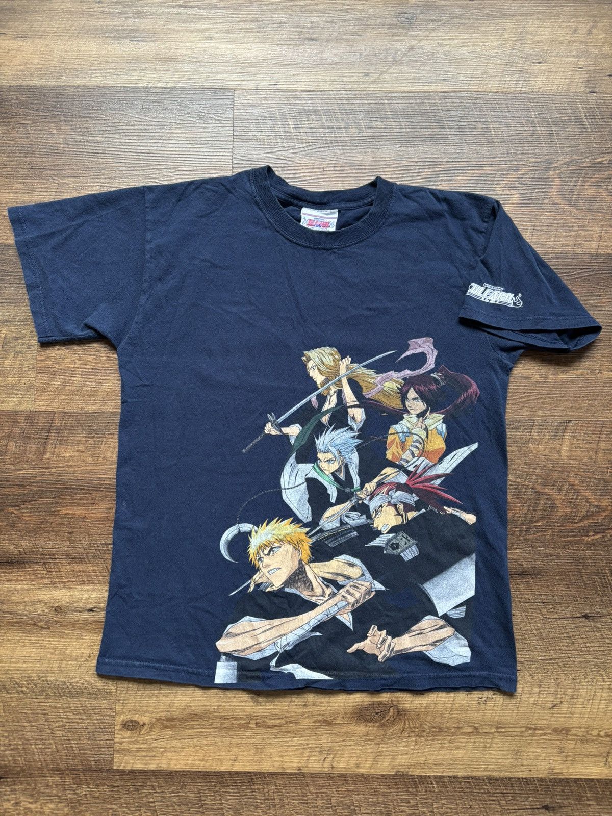 Anime 2004 Vintage Bleach Soul Society Shinigami Ichigo Anime T-Shirts, Hoodie, Sweatshirt
