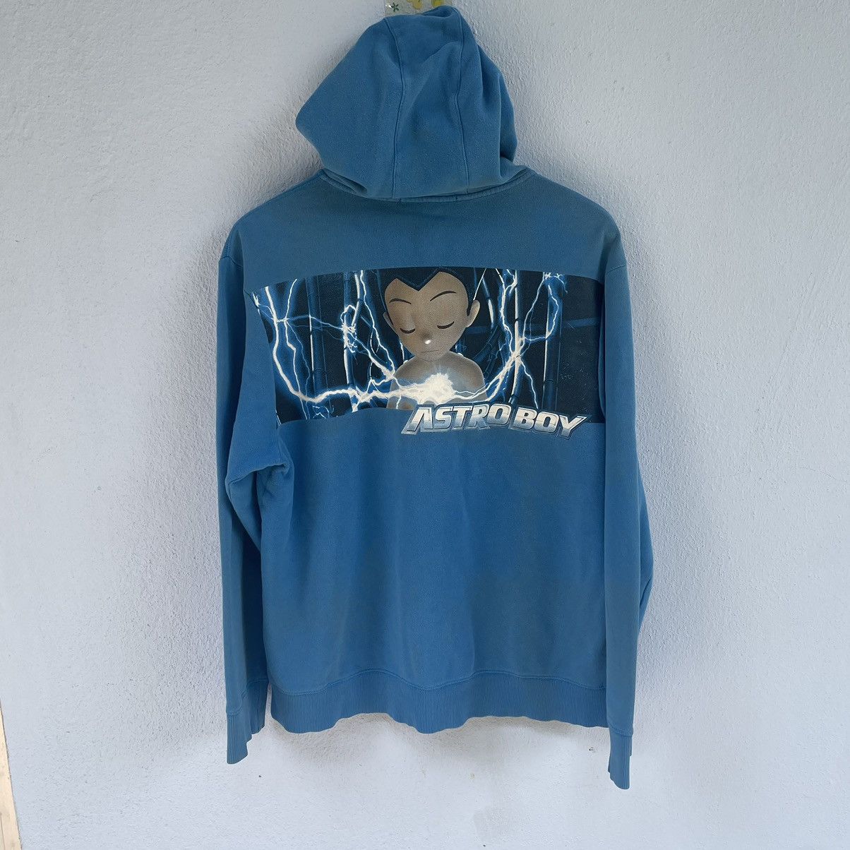 Vintage 2009 Astro Boy Lightning Backhit Zipper T-Shirts, Hoodie, Sweatshirt