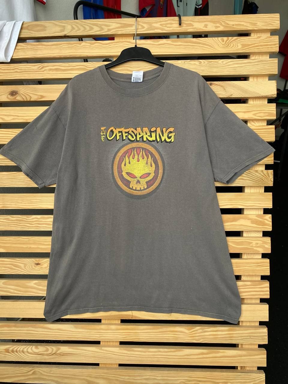 Band Vintage Offspring 2001 European Tour Rock Band Faded T-Shirts, Hoodie, Sweatshirt
