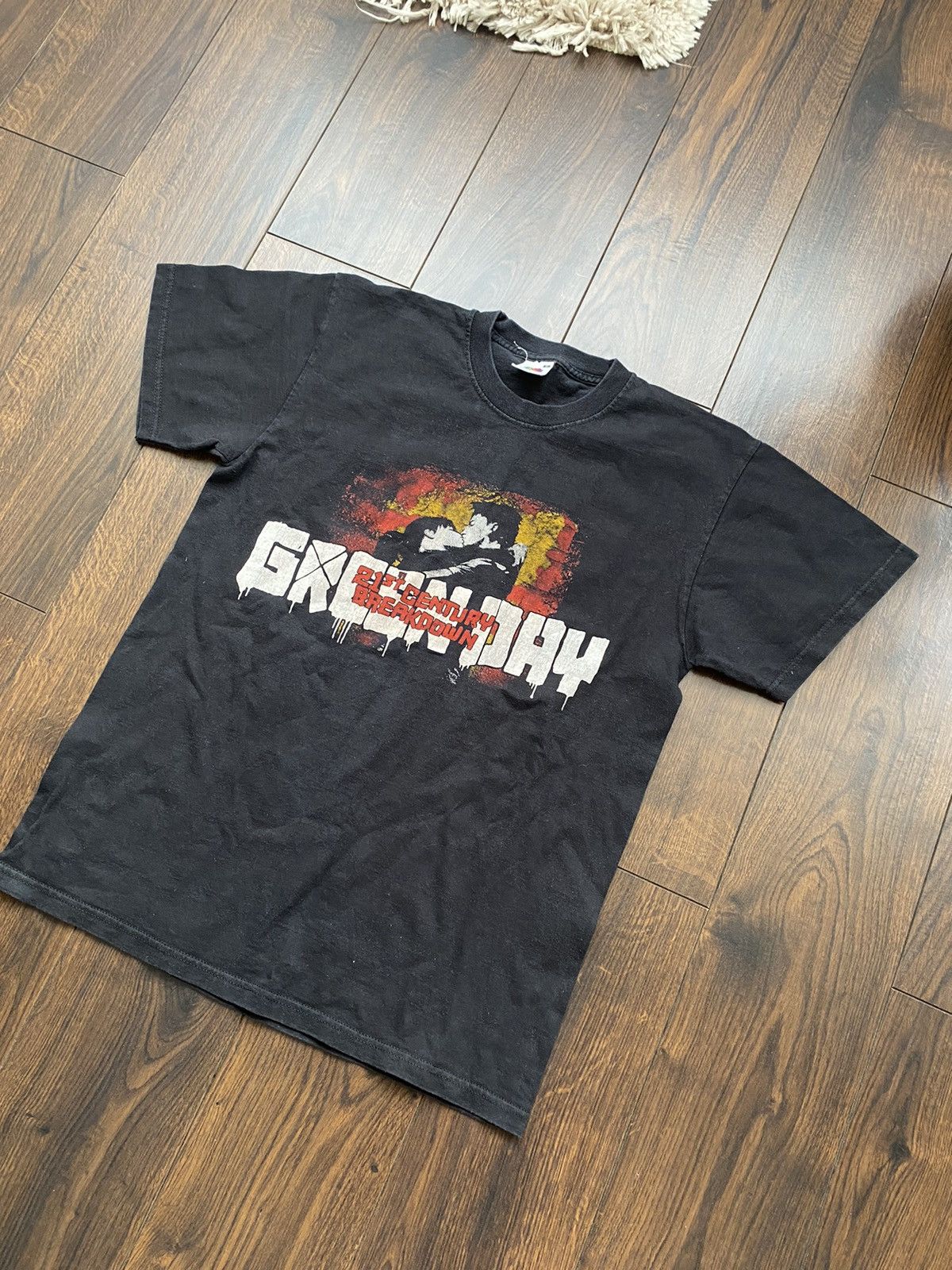 Band Tees Vintage 2000s Green Day 21st Century Breakdown Faded T Shirt Hoodie, Sweatshirt | PodTeesHub.com