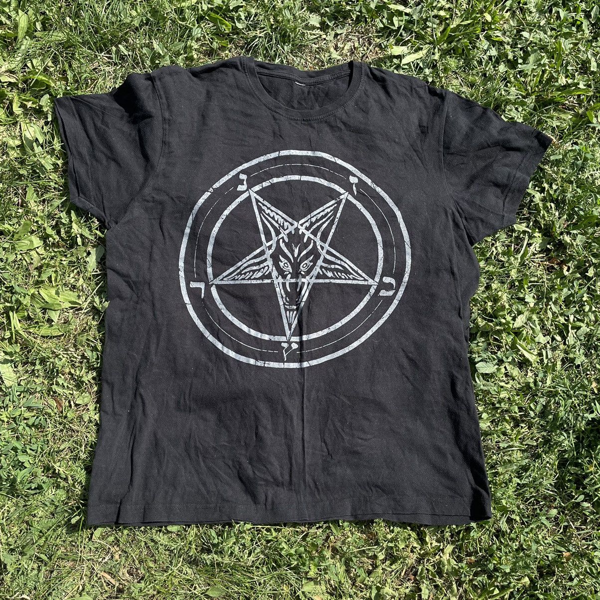 Vintage Y2k Pentagram Logo Punk Horror Tee Streetwear Hoodie, Sweatshirt | PodTeesHub.com